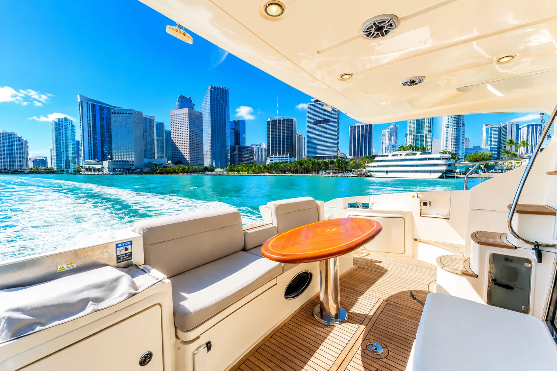 Azimut  55ft  in Miami, FL — photo 9