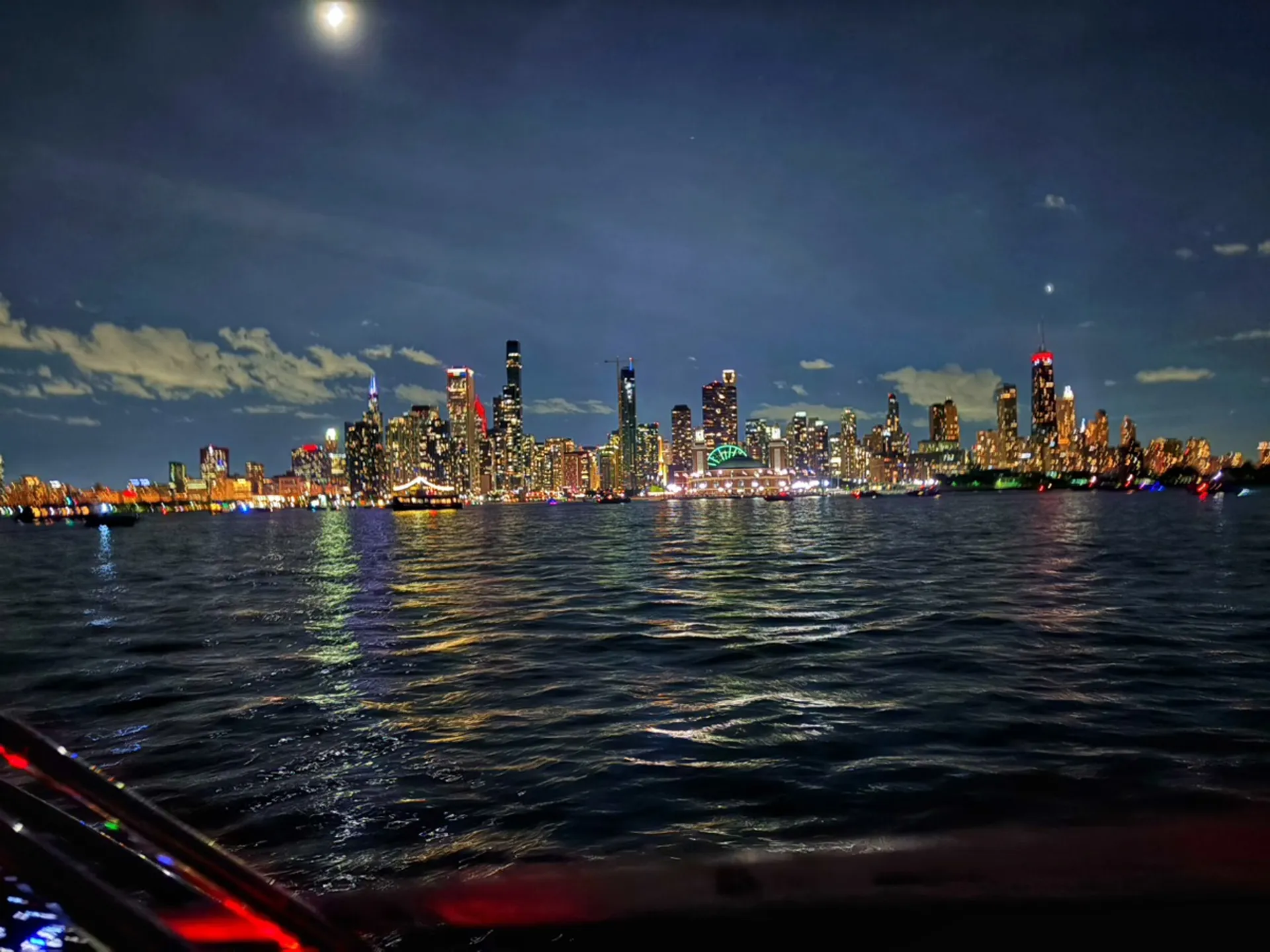 Sea Ray Boats Sundancer 37 in Chicago, IL — photo 10