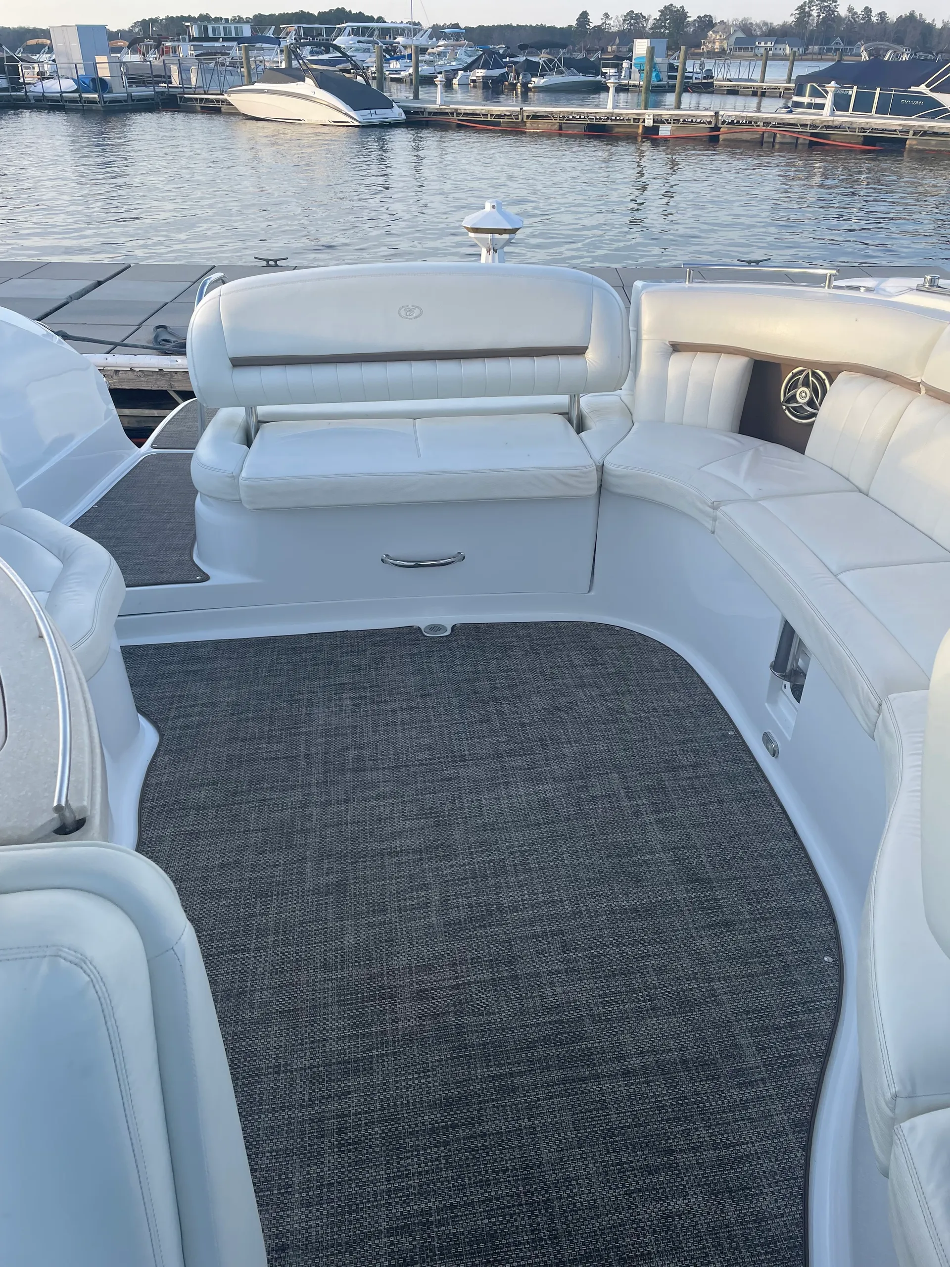 Romantic Cobalt Escape — 34’9” Cobalt 323 on Lake Murray