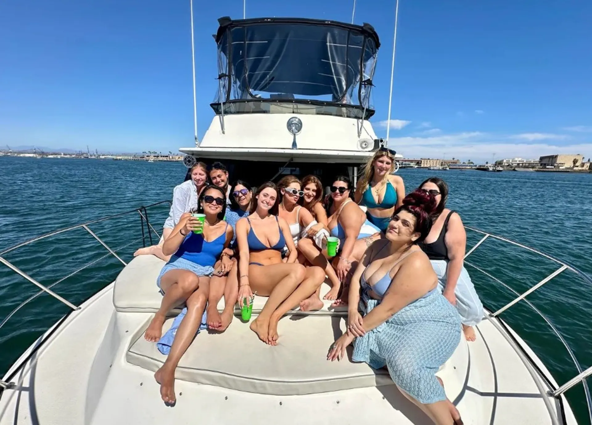 59ft Paradise Party Yacht – BYOB- Music-Dance