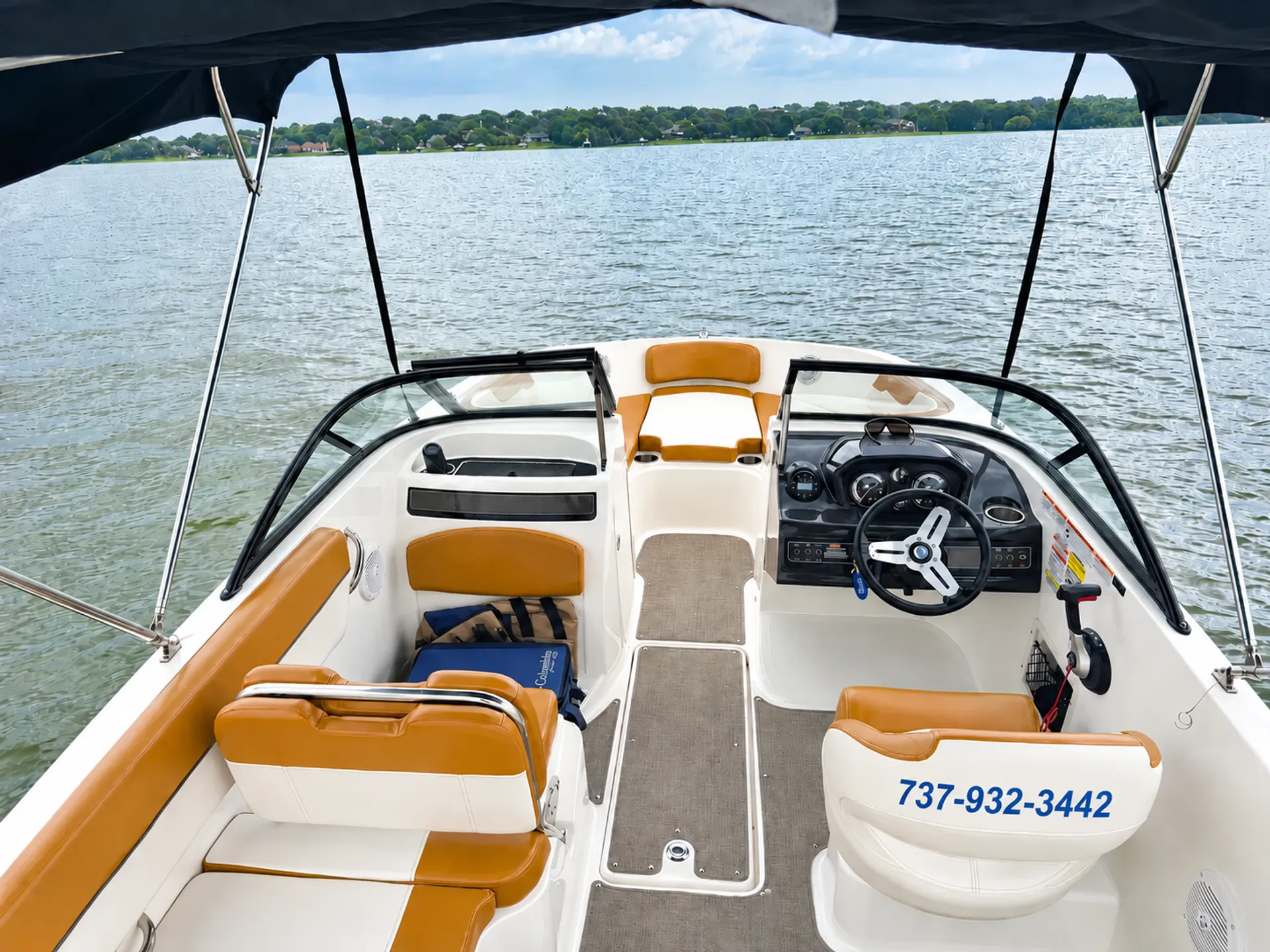 BAYLINER VR5 BOWRIDER in Forney, TX — photo 3