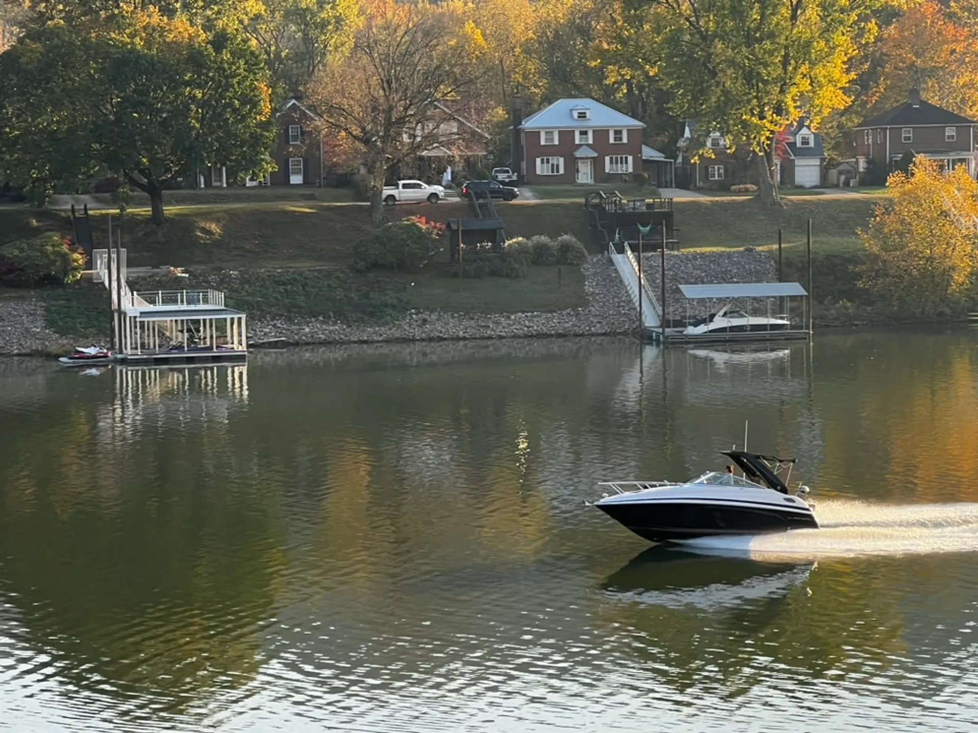 Regal 28 Express in Charleston, WV