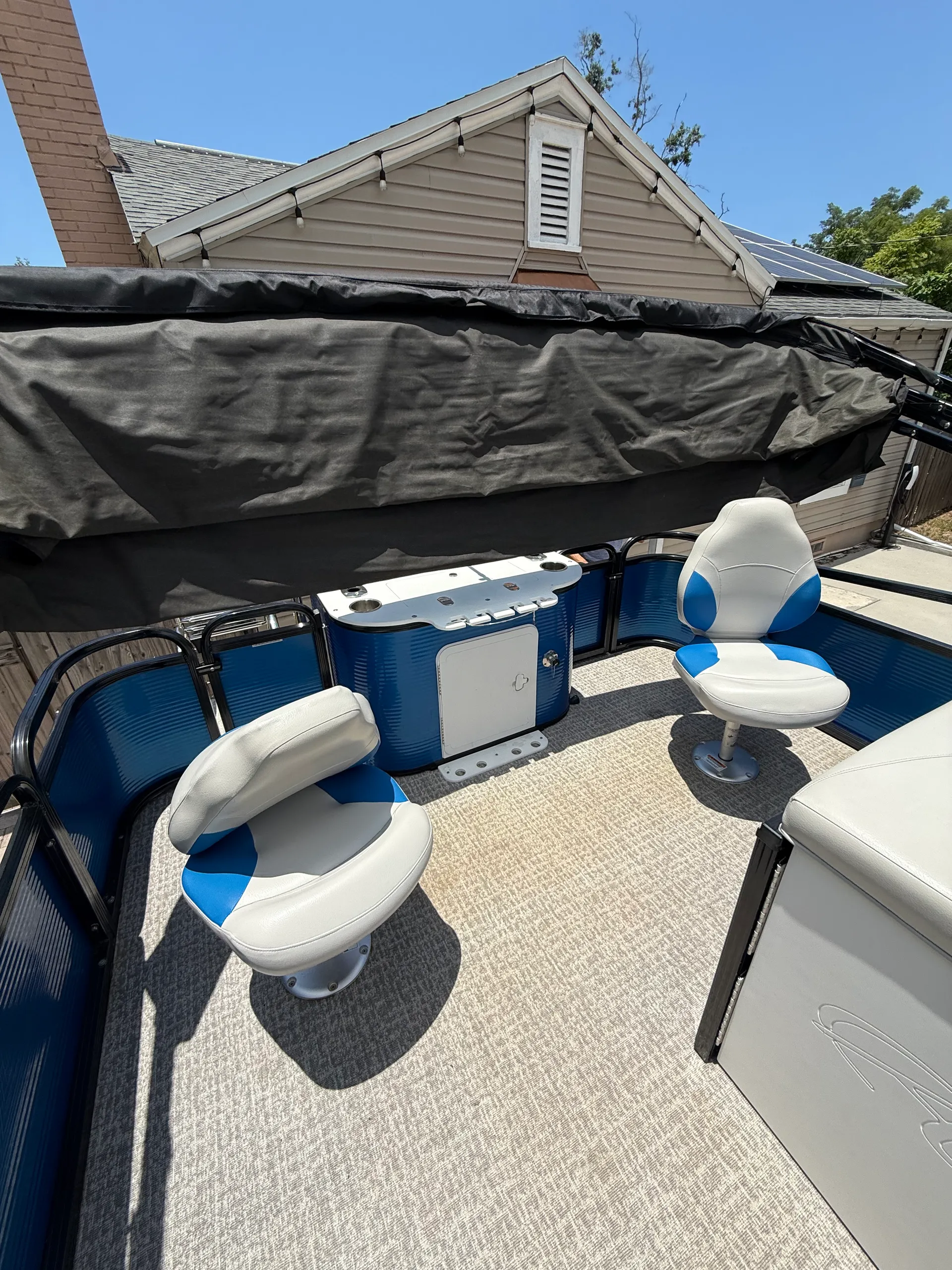 AVALON PONTOONS 25' CATALINA REAR FISH in Sarasota, FL — photo 8