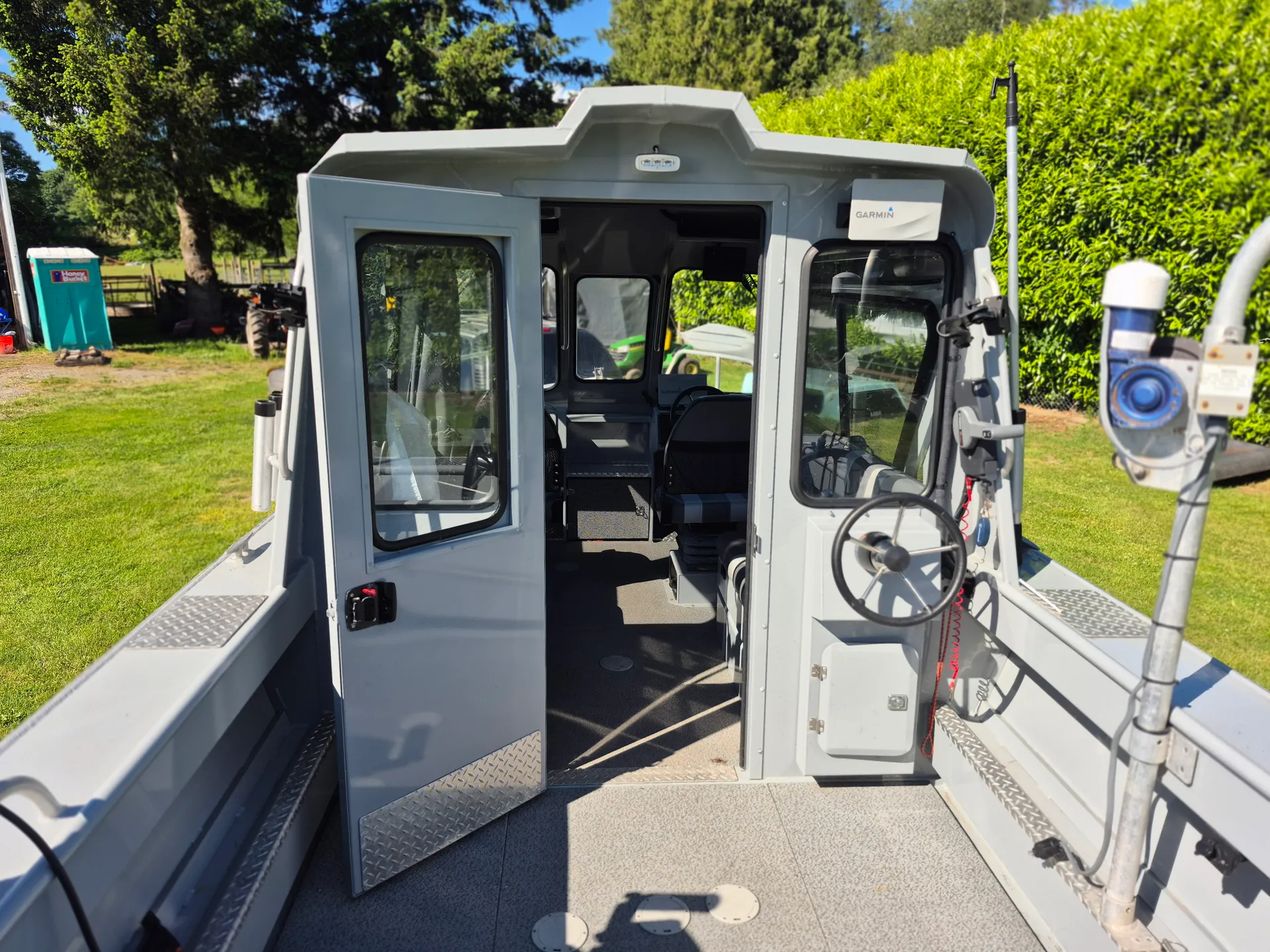 HEWESCRAFT BY HEWES MARINE 220 SEA RUNNER HT in Stanwood, WA — photo 3