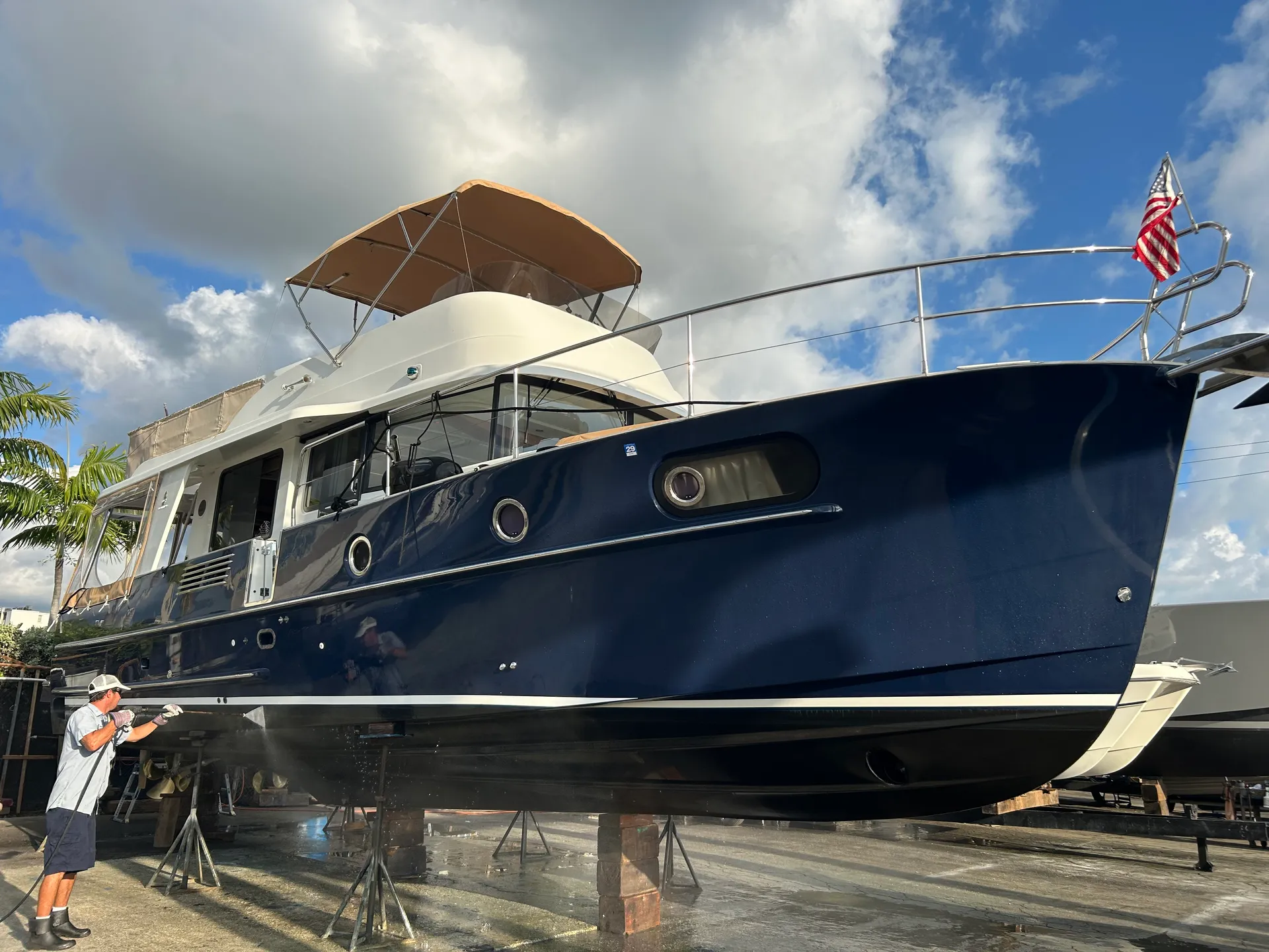 SEAS the DAY aboard a comfortable spacious Beneteau Swift 44 Yacht
