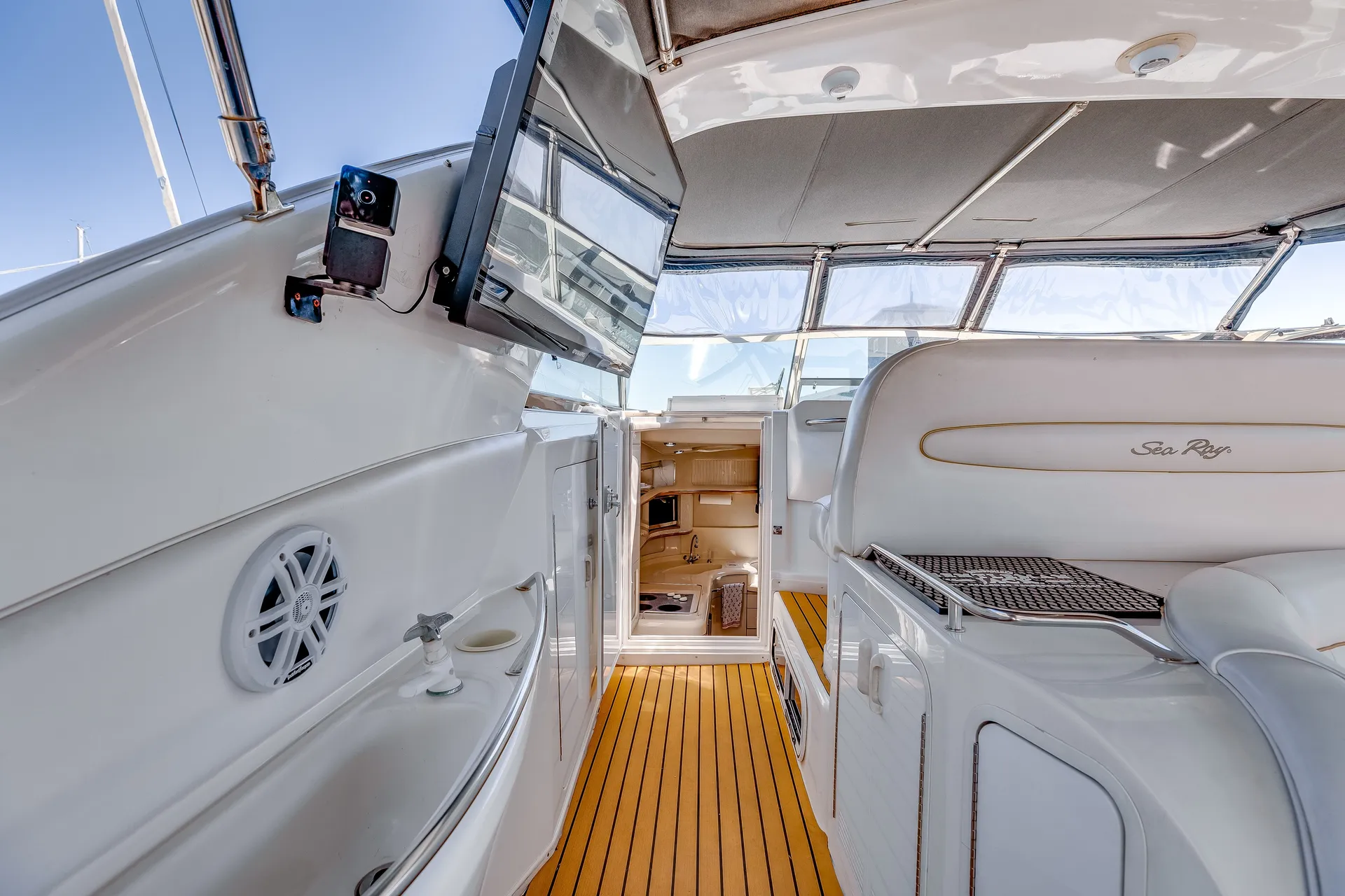 SAN FRANCISCO BAY,  MY WAY CHARTERS 50' YACHT, SEA RAY SUNDANCER