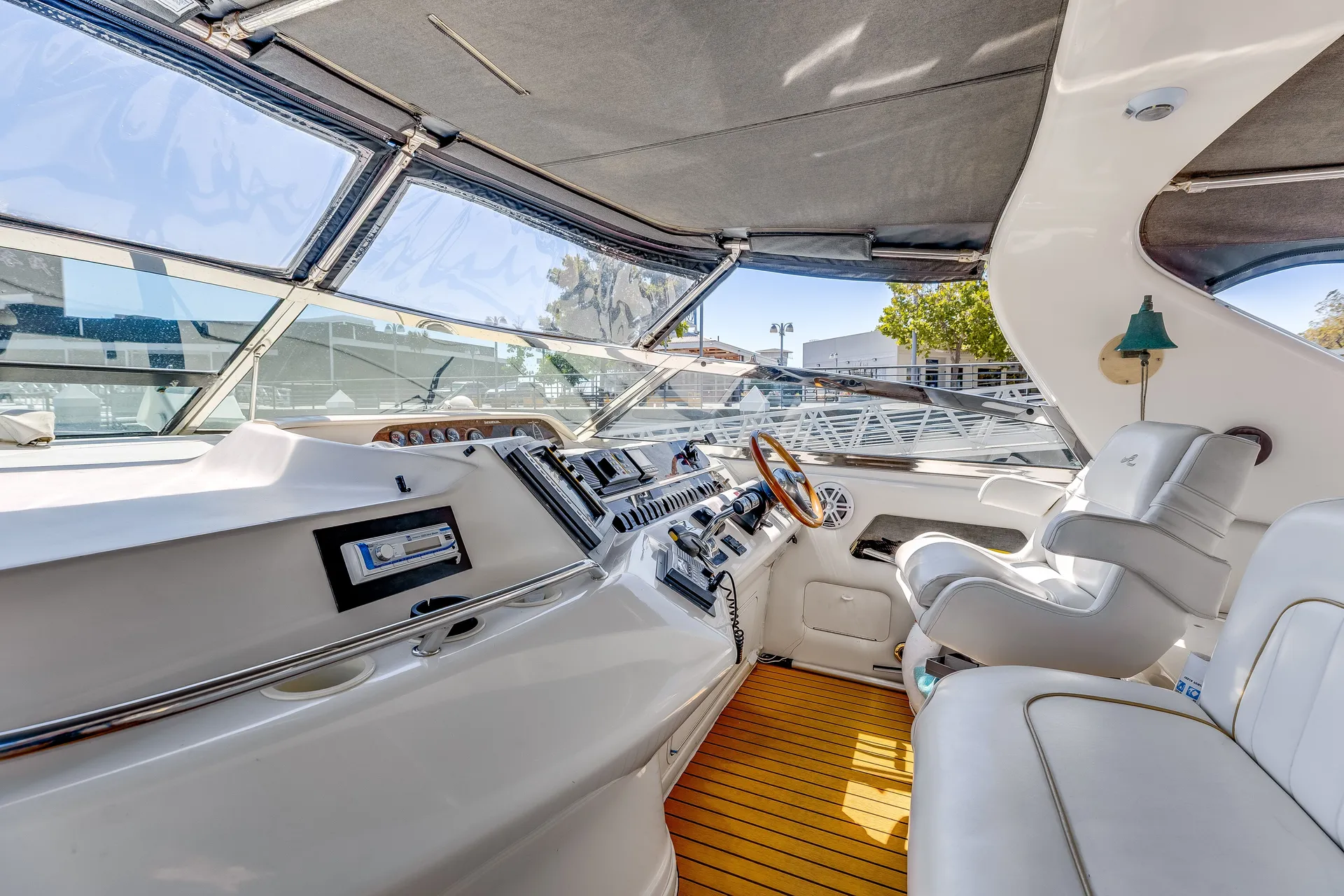 SAN FRANCISCO BAY,  MY WAY CHARTERS 50' YACHT, SEA RAY SUNDANCER