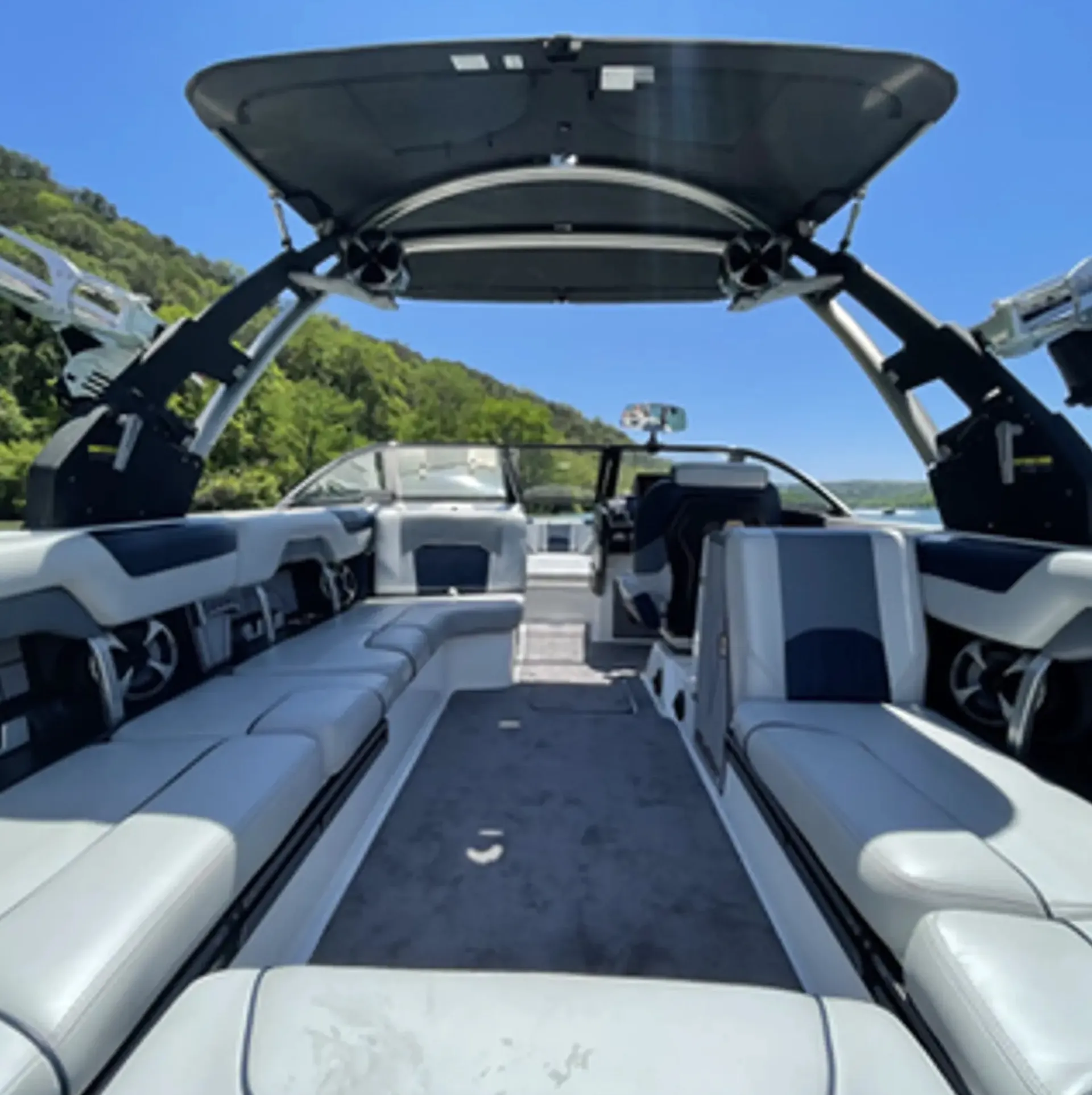 MALIBU BOATS WAKESETTER 25 LSV in Austin, TX — photo 8