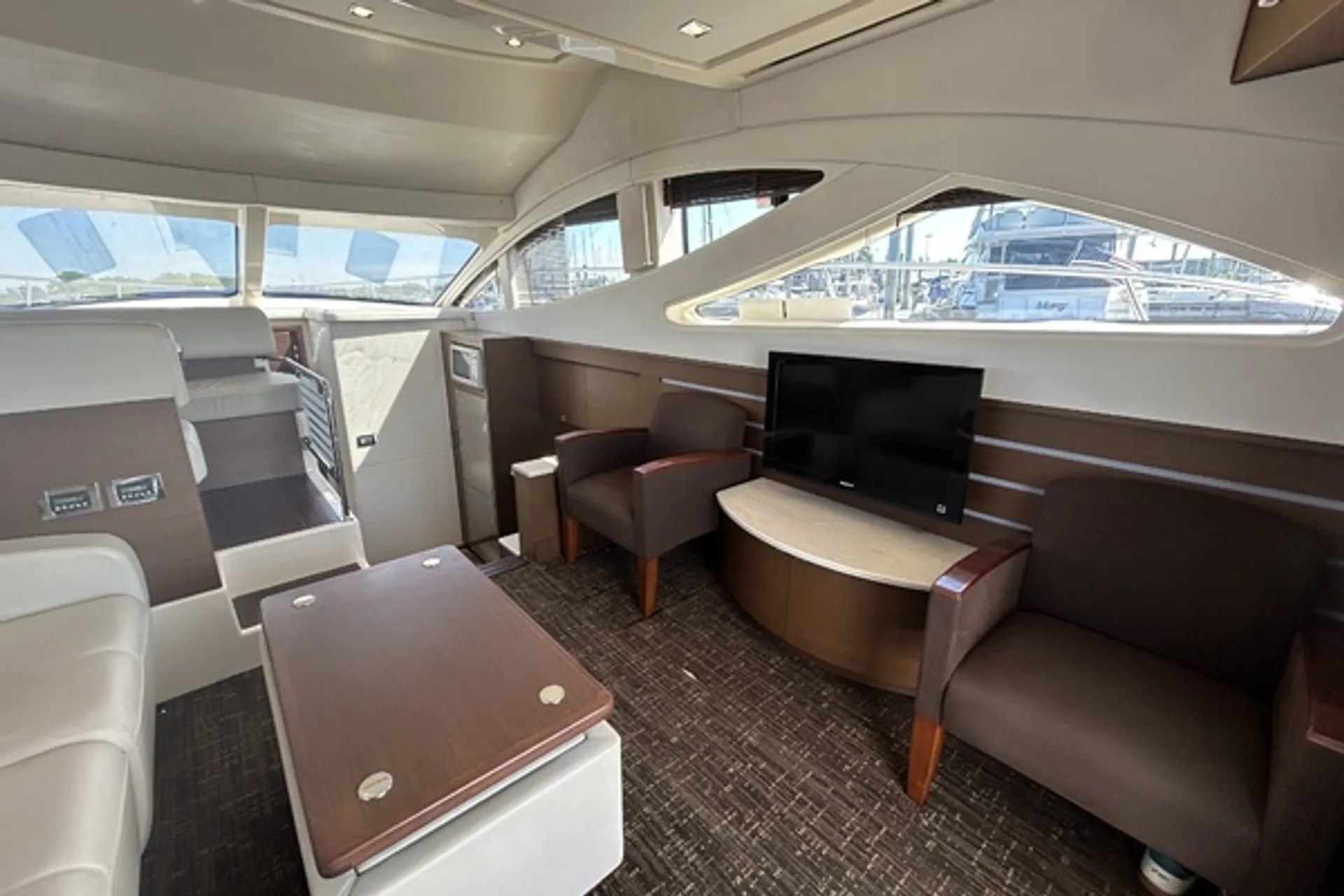 SEA RAY BOATS 450 SEDAN BRIDGE in Miami, FL — photo 7