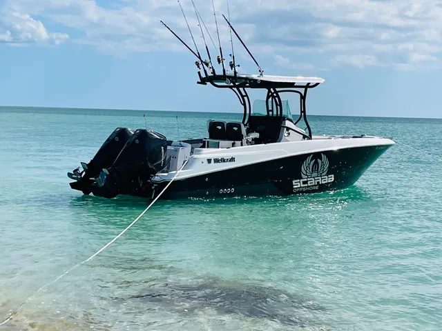 Rent a WELLCRAFT center console in Port Charlotte, FL near me