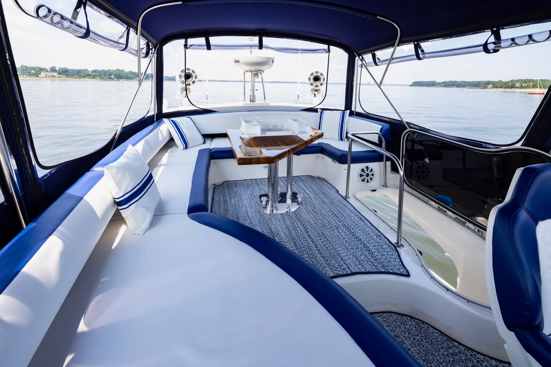 Azimut 43 fly in Port Washington, NY — photo 7