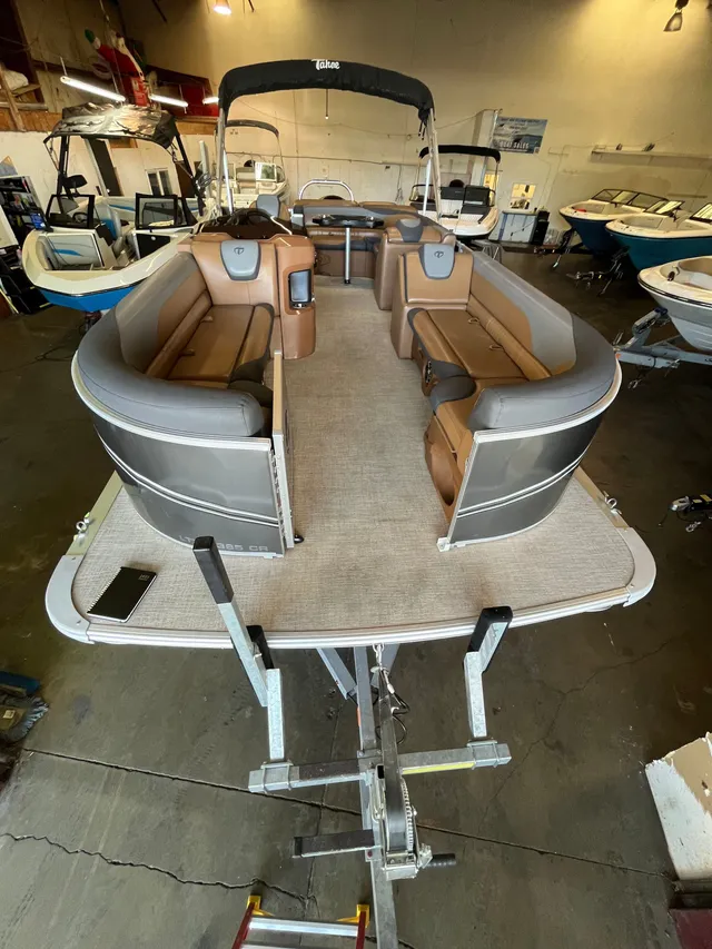 Rent a TAHOE PONTOONS pontoon in Citrus Heights, CA near me