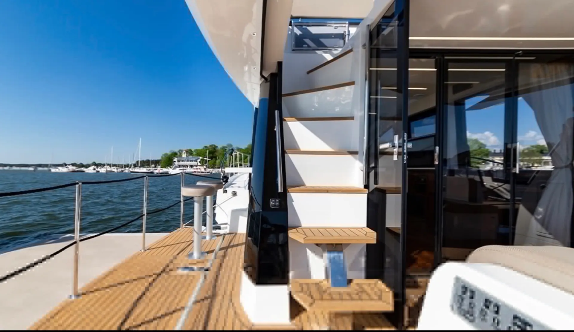 Galeon Sky 460 in Oxon Hill, MD — photo 4