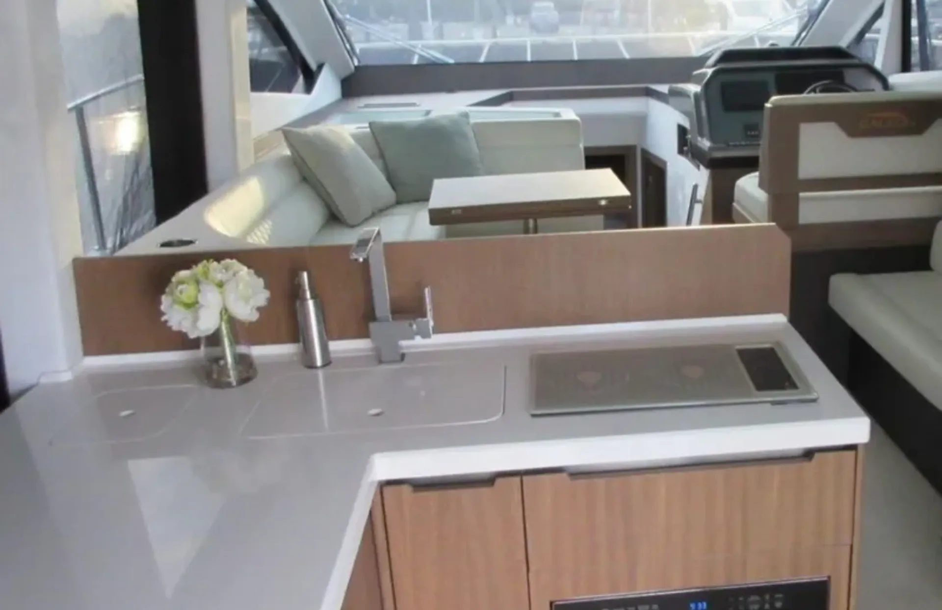 Galeon Sky 460 in Oxon Hill, MD — photo 5