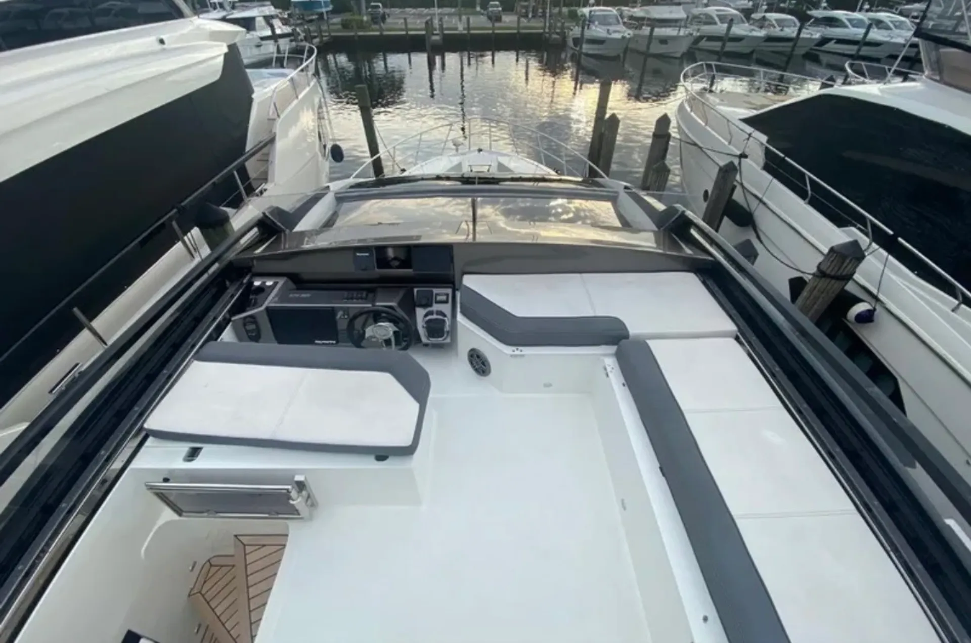 Galeon Sky 460 in Oxon Hill, MD — photo 7