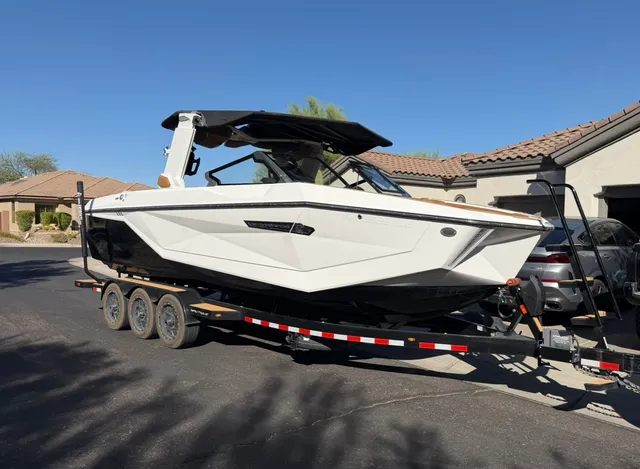 Rent a CORRECT CRAFT NAUTIQUE ski and wakeboard in Anthem, AZ near me