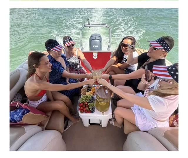 Rent a pontoon in St. Petersburg, FL near me