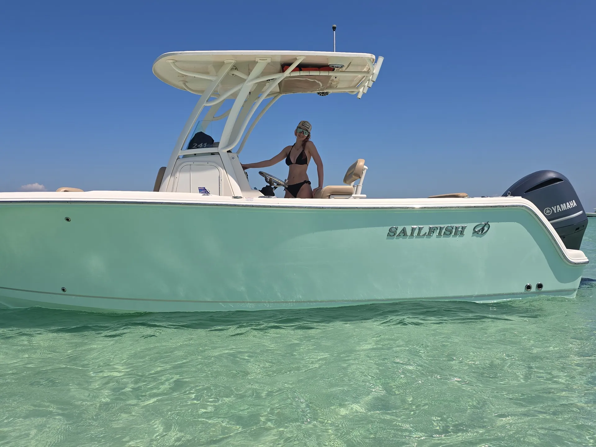 SAILFISH BOATS BY SEMINOLE 241c  in Palmetto, FL