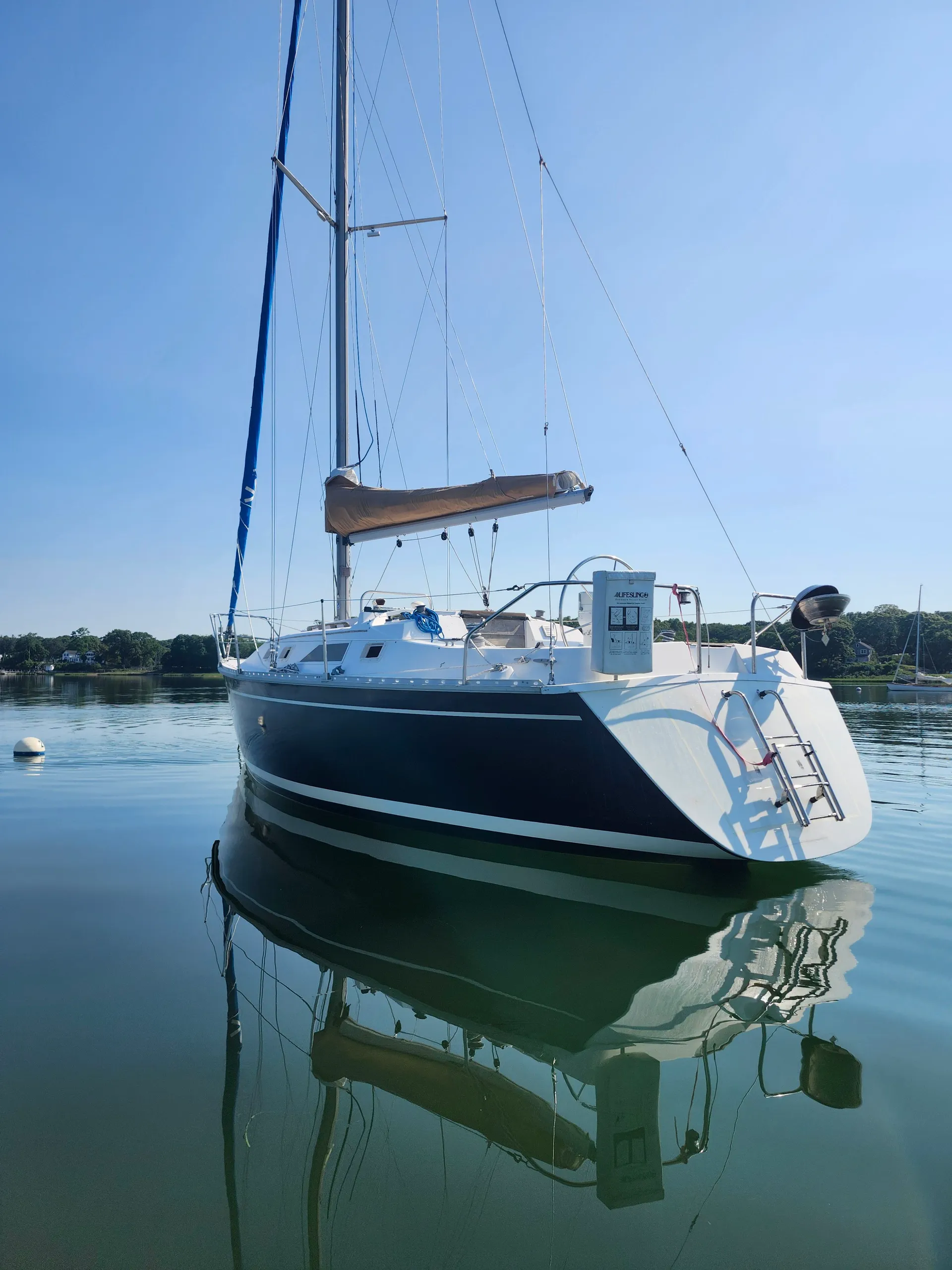HUNTER 31 in Shelter Island, NY — photo 8