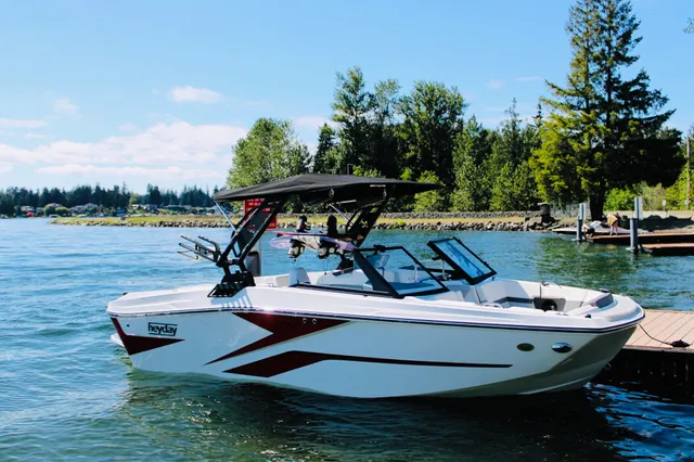 Rent a Heyday Wake Boats ski and wakeboard in Spanaway, WA near me