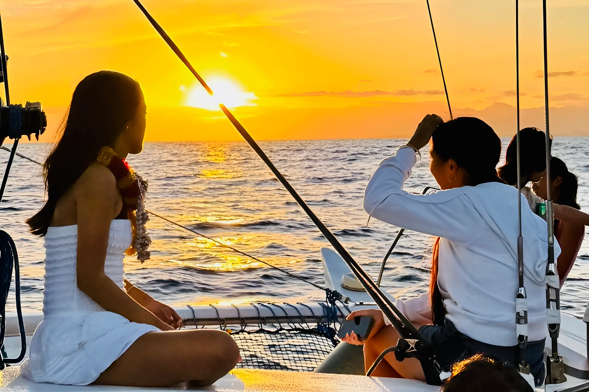 Personalized private sail on the Island Magic Catamaran 