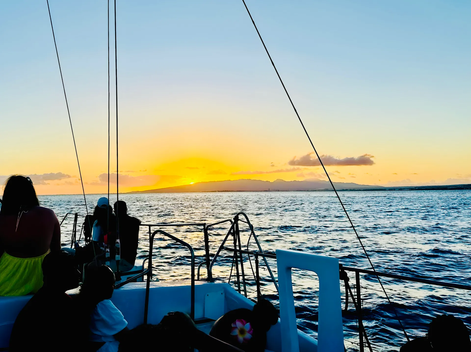 Personalized private sail on the Island Magic Catamaran 