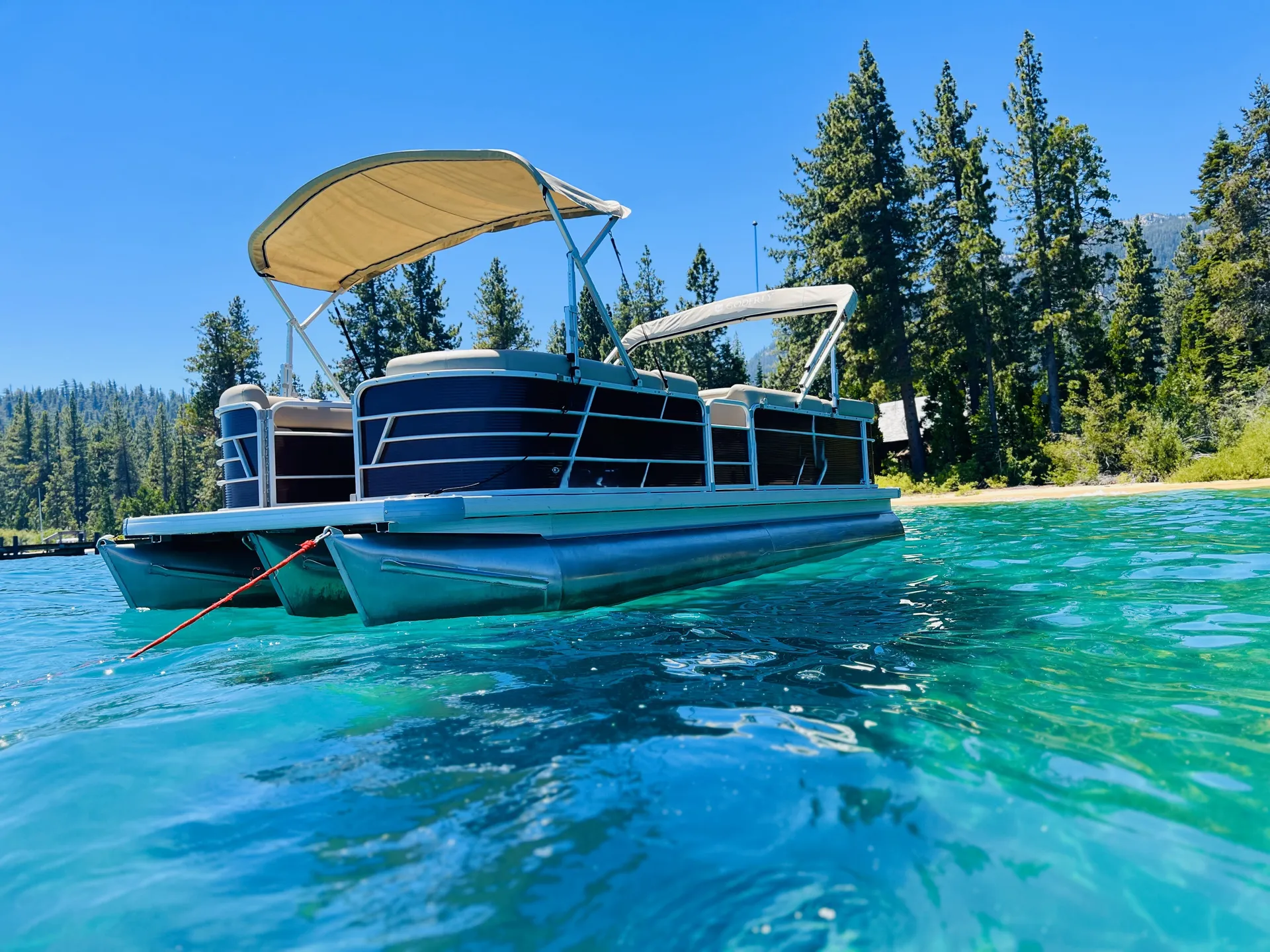GODFREY MARINE SWEETWATER 2286 C in South Lake Tahoe, CA — photo 6