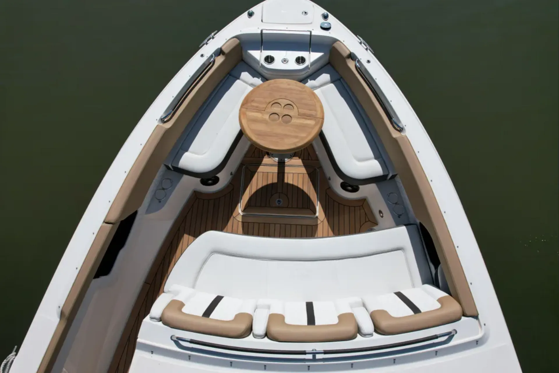 SEA RAY BOATS SLX 400 in Washington, DC — photo 7