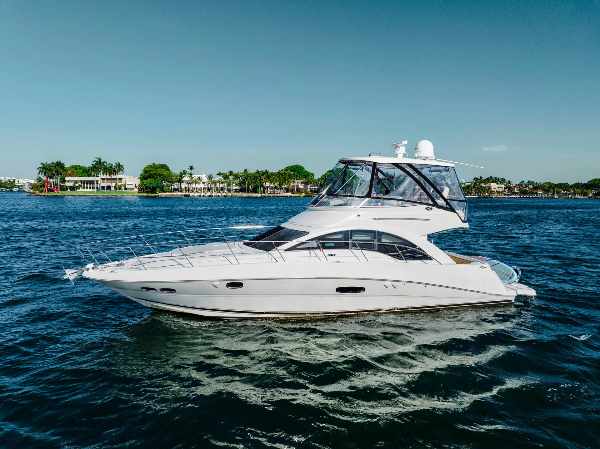 Sea Ray Boats 470 Sedan Bridge in Miami Beach, FL