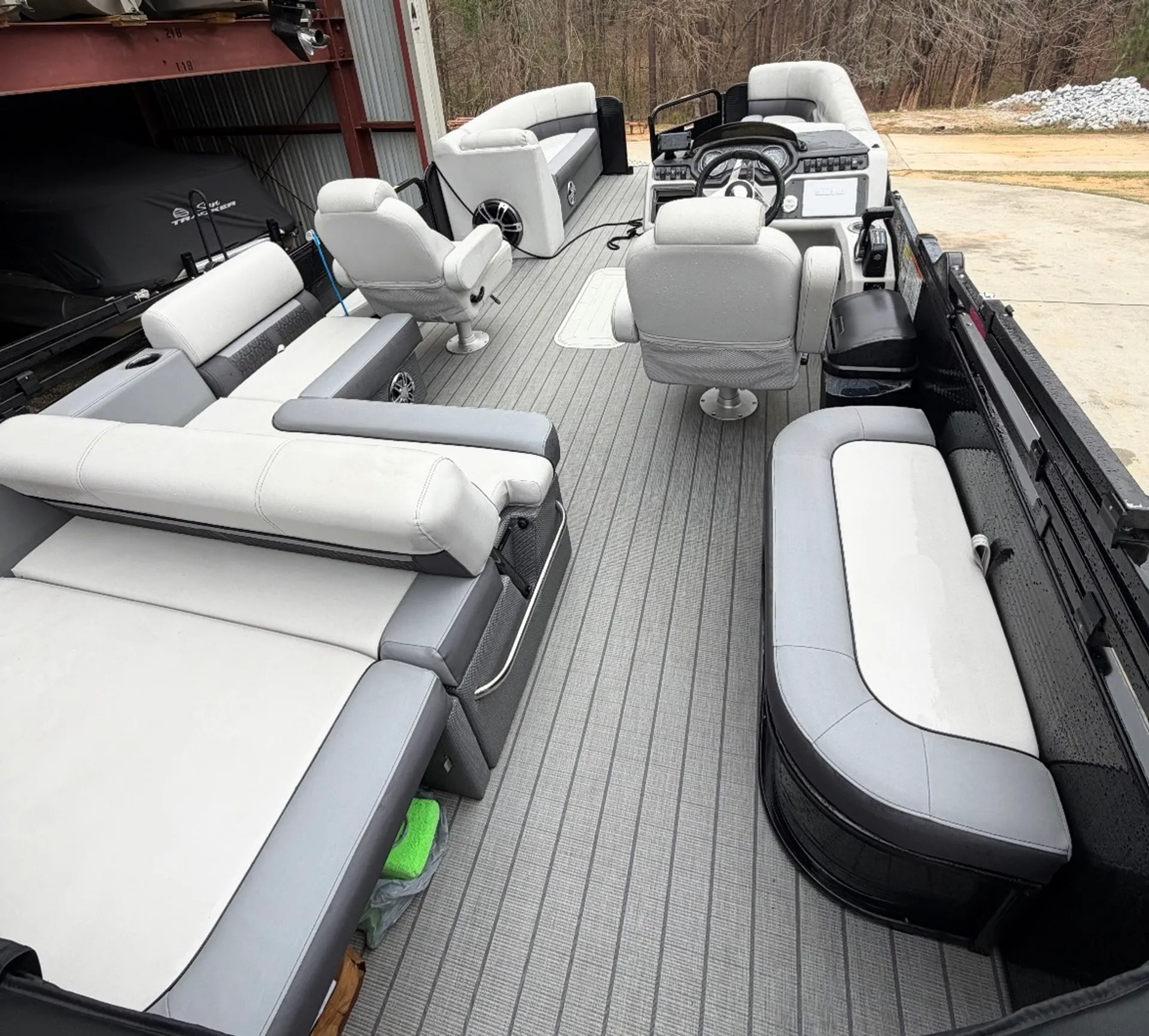 GODFREY MARINE SWEETWATER 2286 BF GTP 27 in Greensboro, GA — photo 4