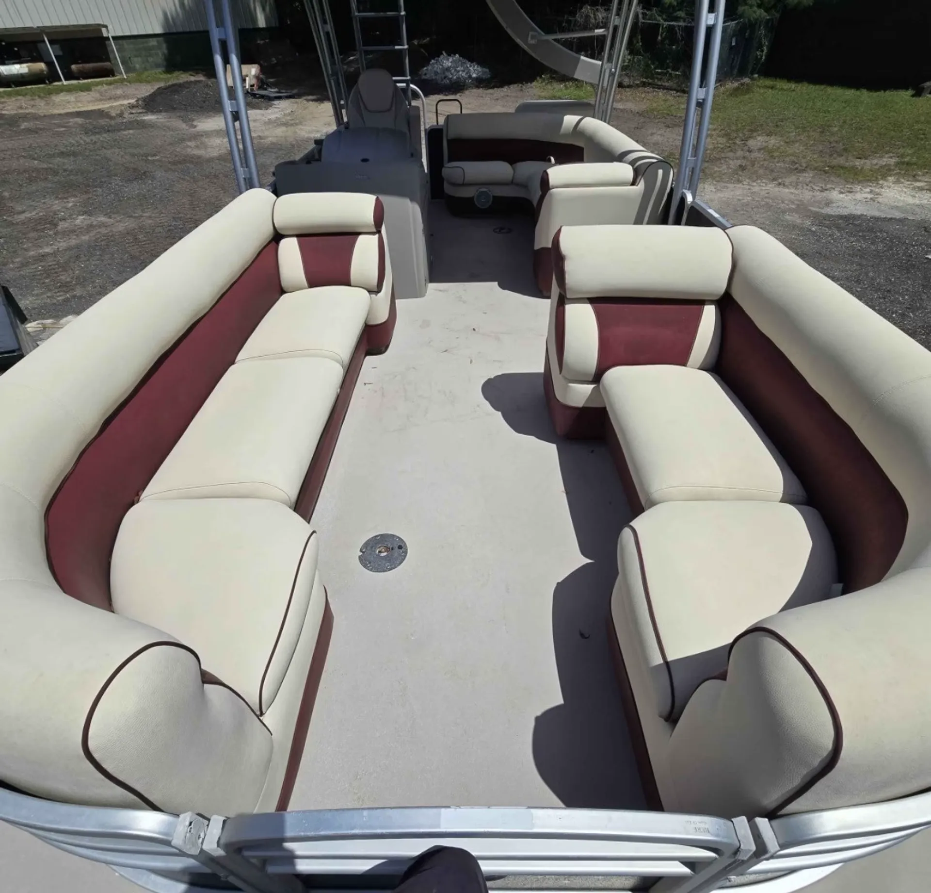 Premier Marine 240 Sunsation in St. Petersburg, FL — photo 3