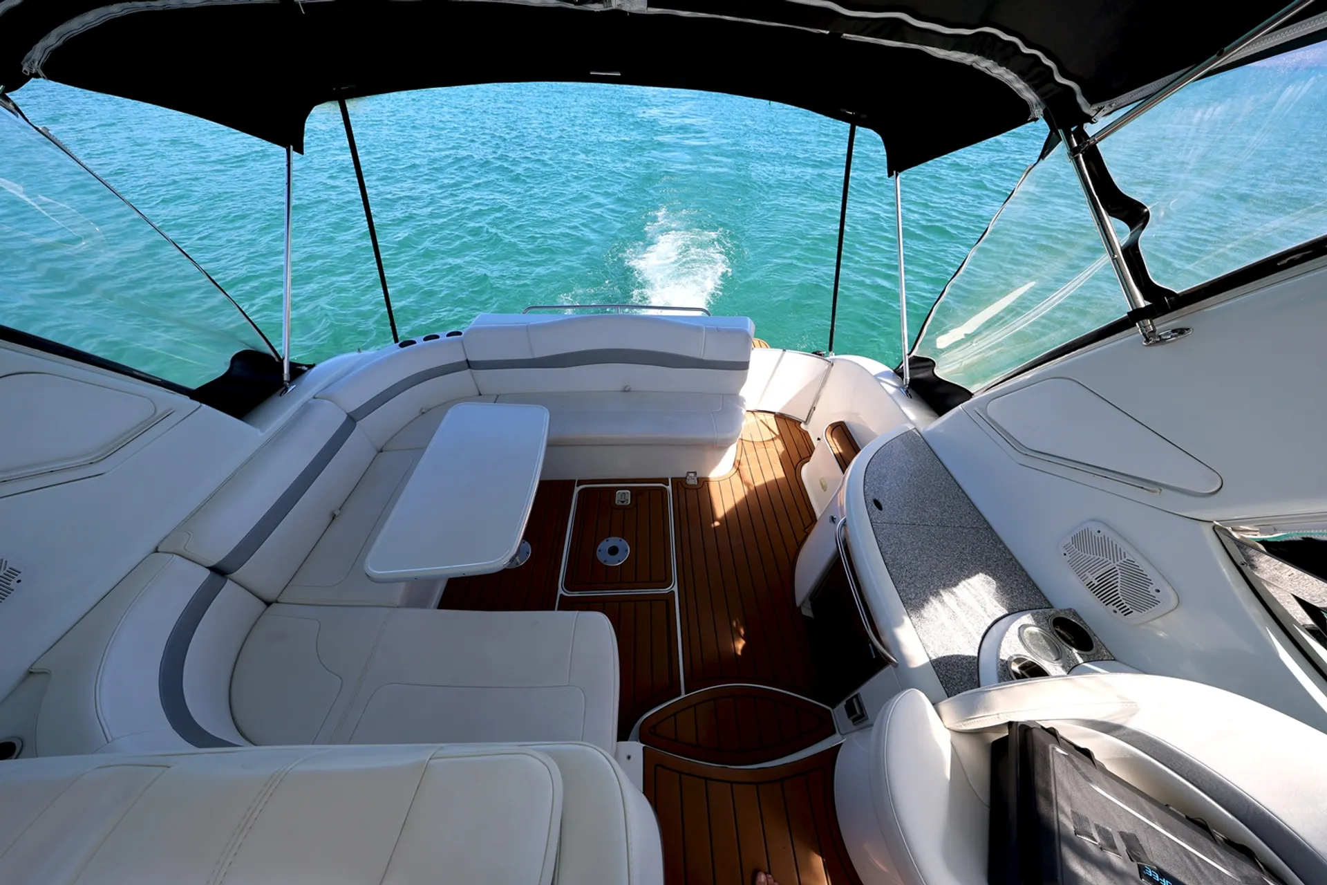 FORMULA BY THUNDERBIRD 40 PERFORMANCE CRUISER in South Lake Tahoe, CA — photo 10