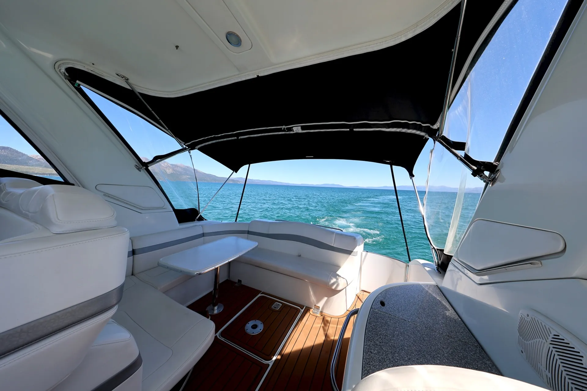 42' Formula 40 PC - Tahoe Luxury Motor Yacht