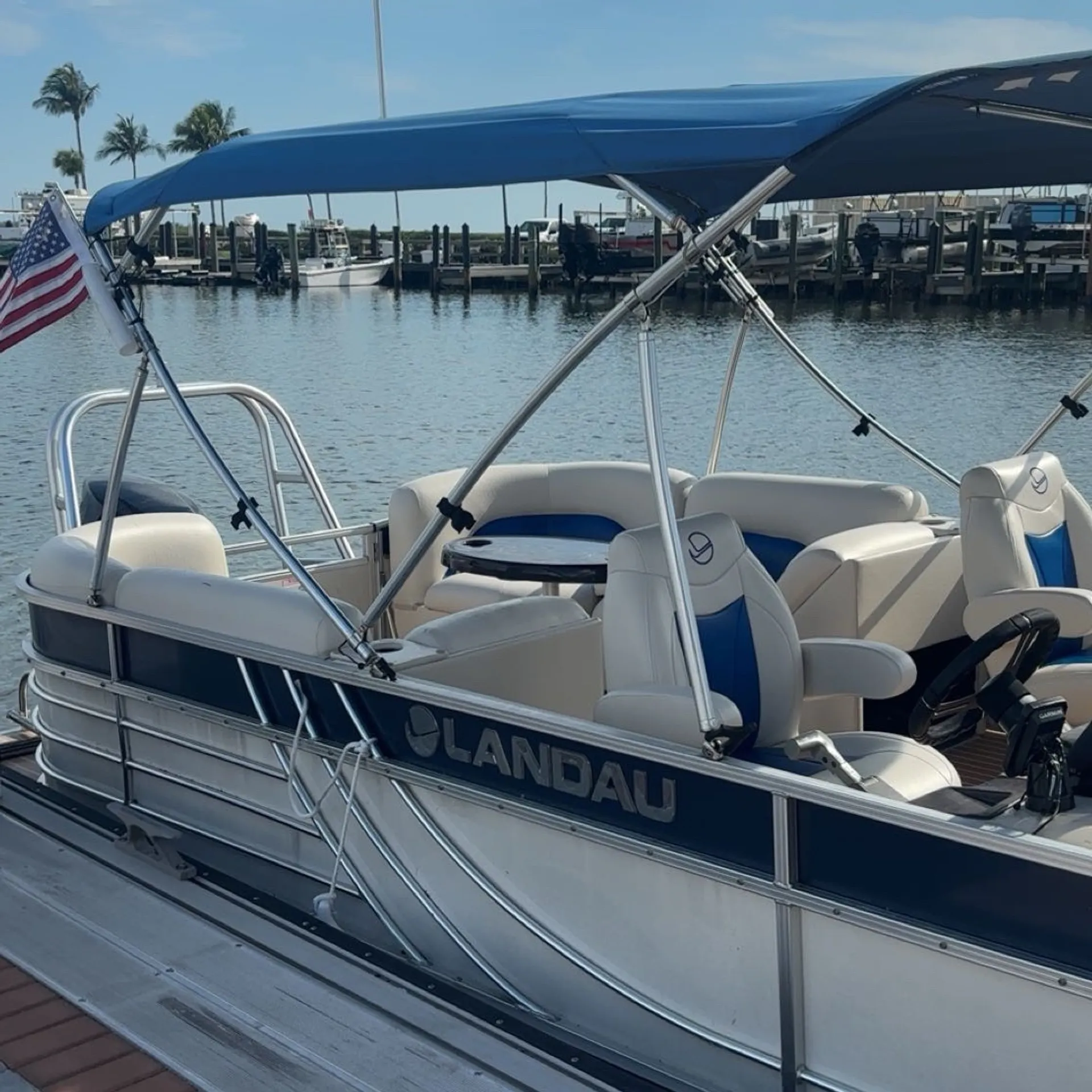 LANDAU 230 ATLANTIS CRUISE in Cape Coral, FL — photo 3
