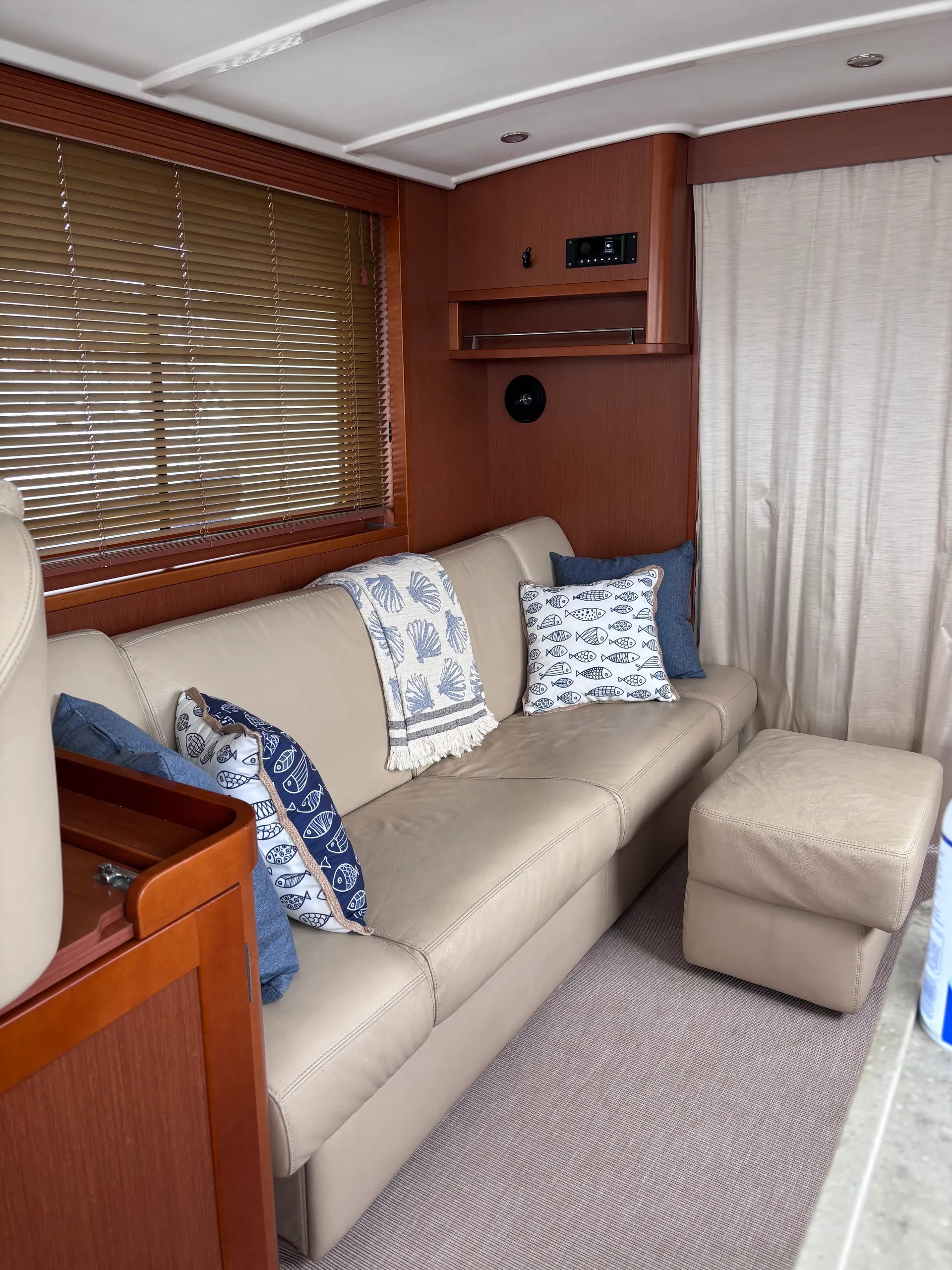 SEAS the DAY aboard a comfortable spacious Beneteau Swift 44 Yacht