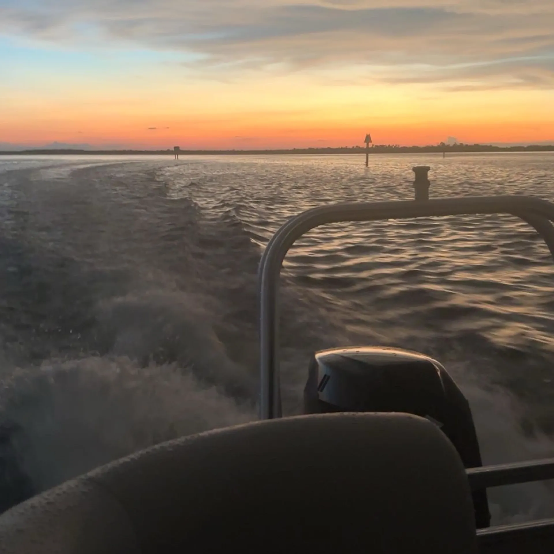 Sunset Serenity — Family; Fishing Cruise Getaway
