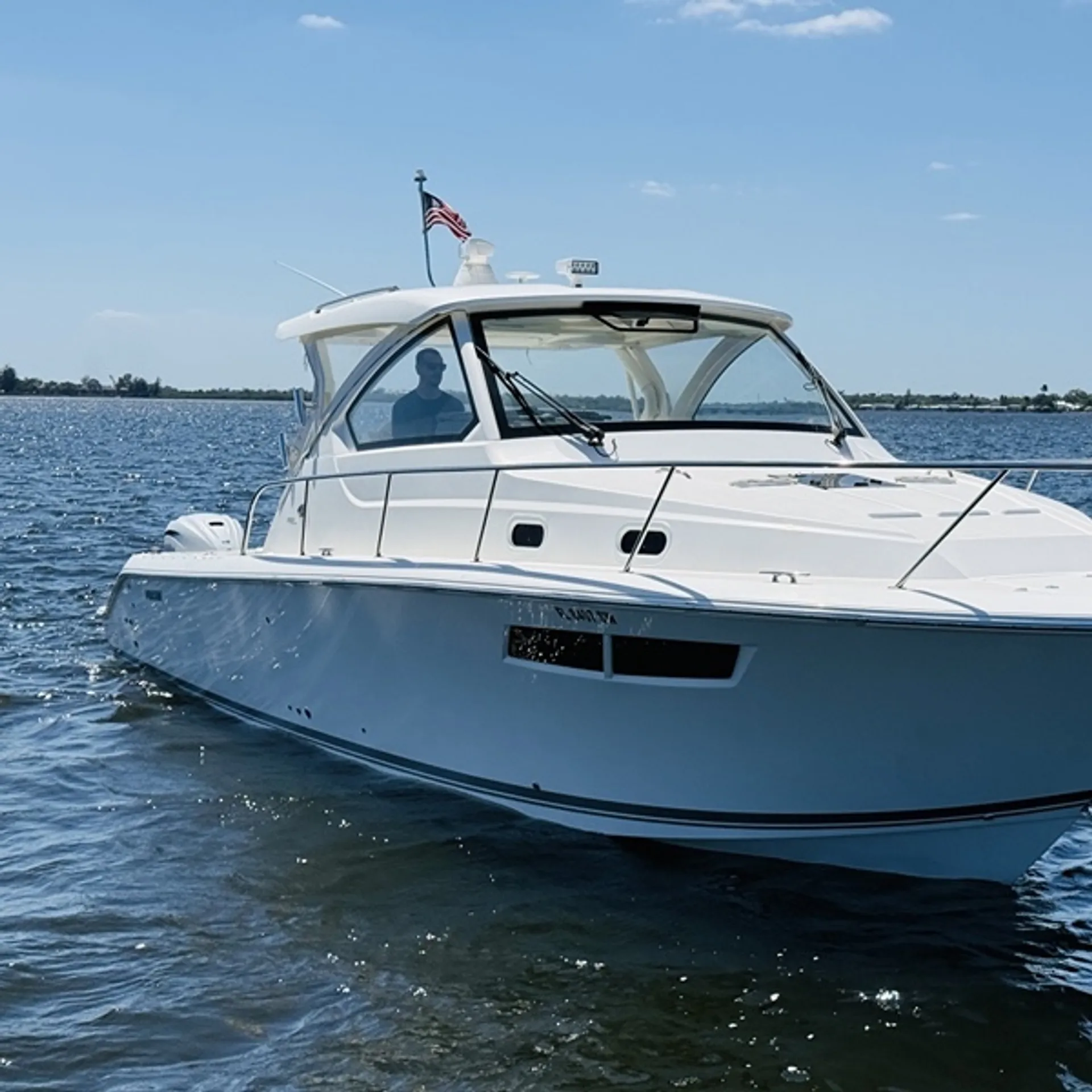 PURSUIT OS355 OFFSHORE W/3-F300HP in Miami, FL