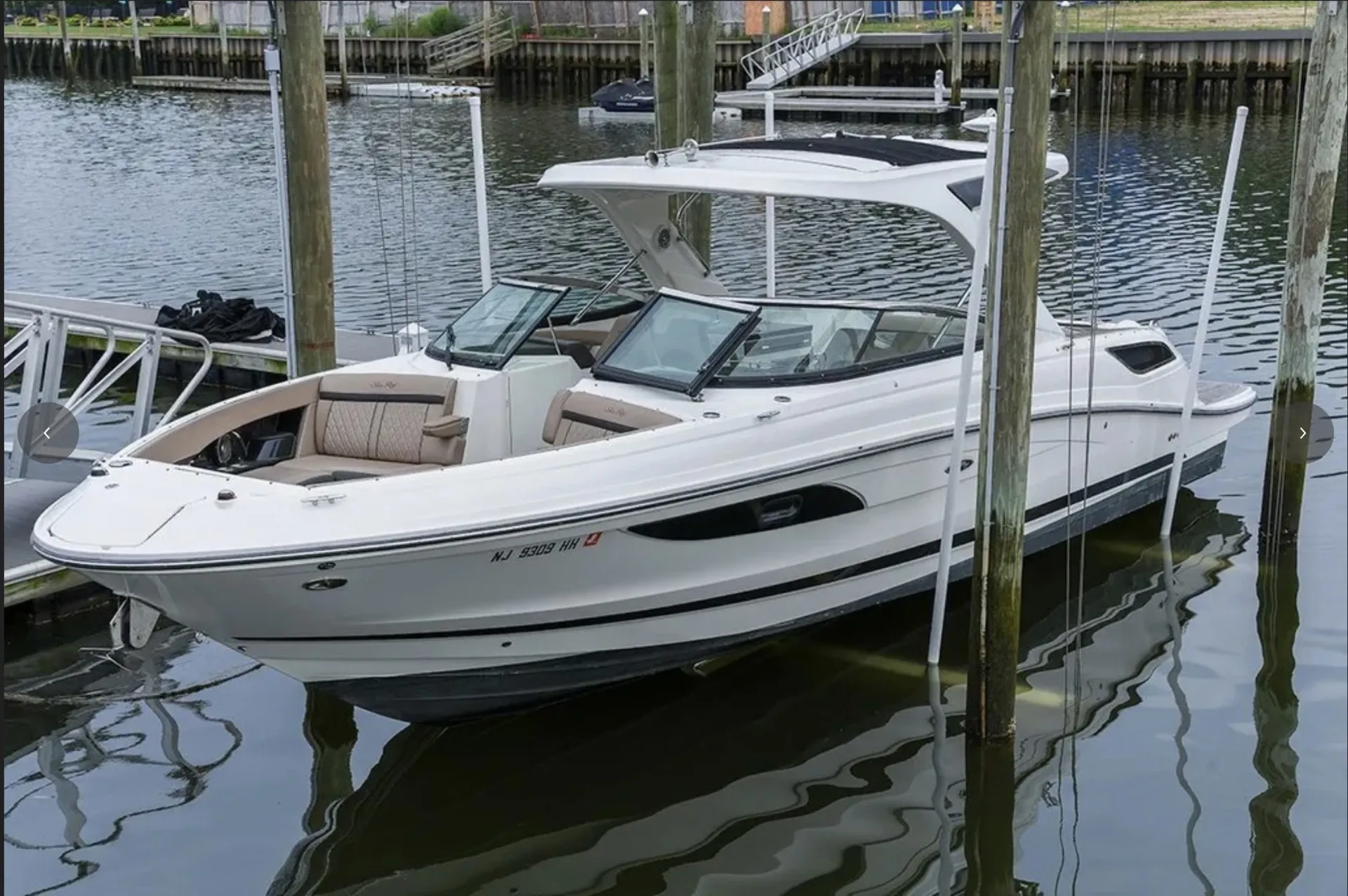 SEA RAY BOATS 350 SLX in Oceanside, NY — photo 2
