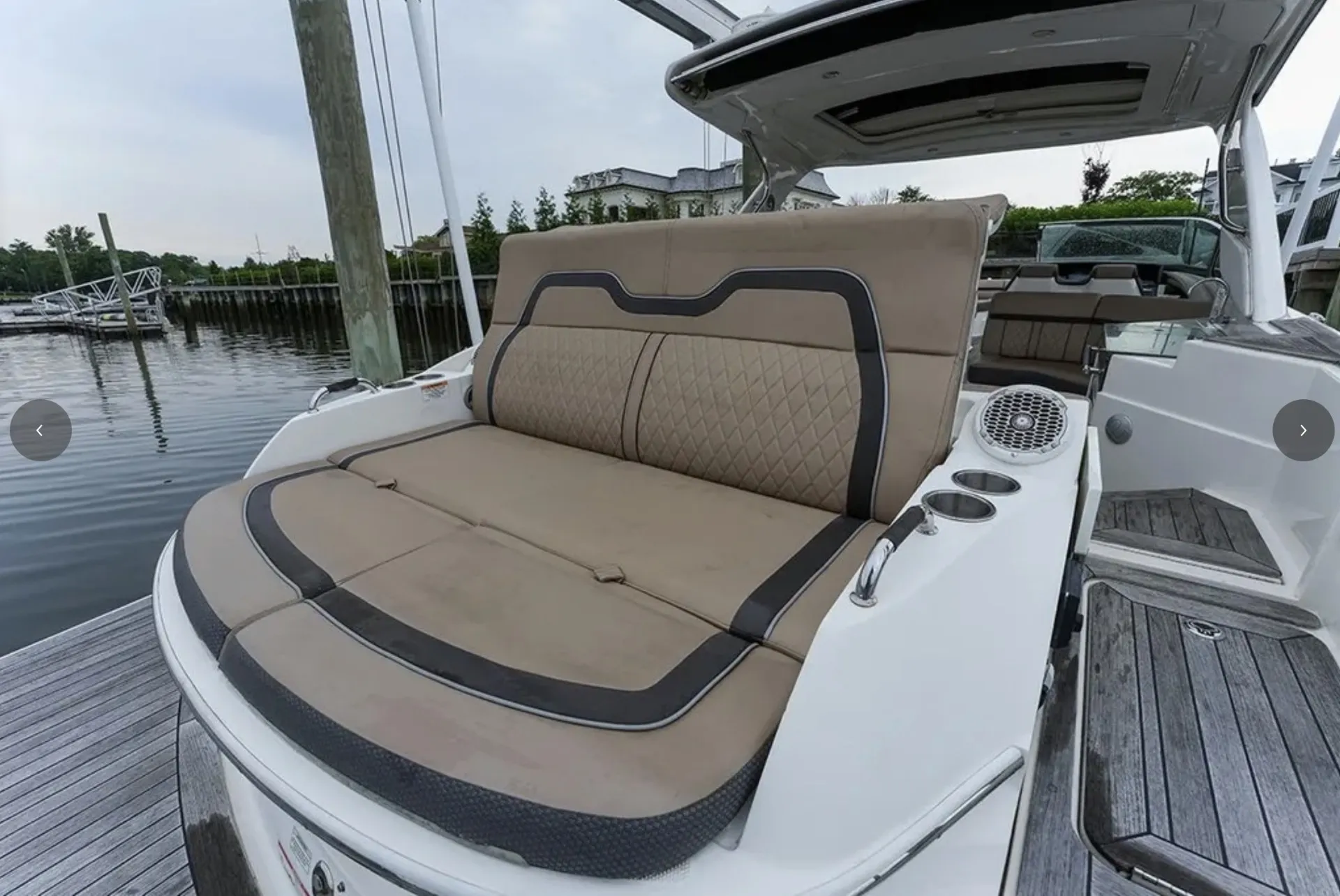 SEA RAY BOATS 350 SLX in Oceanside, NY — photo 8