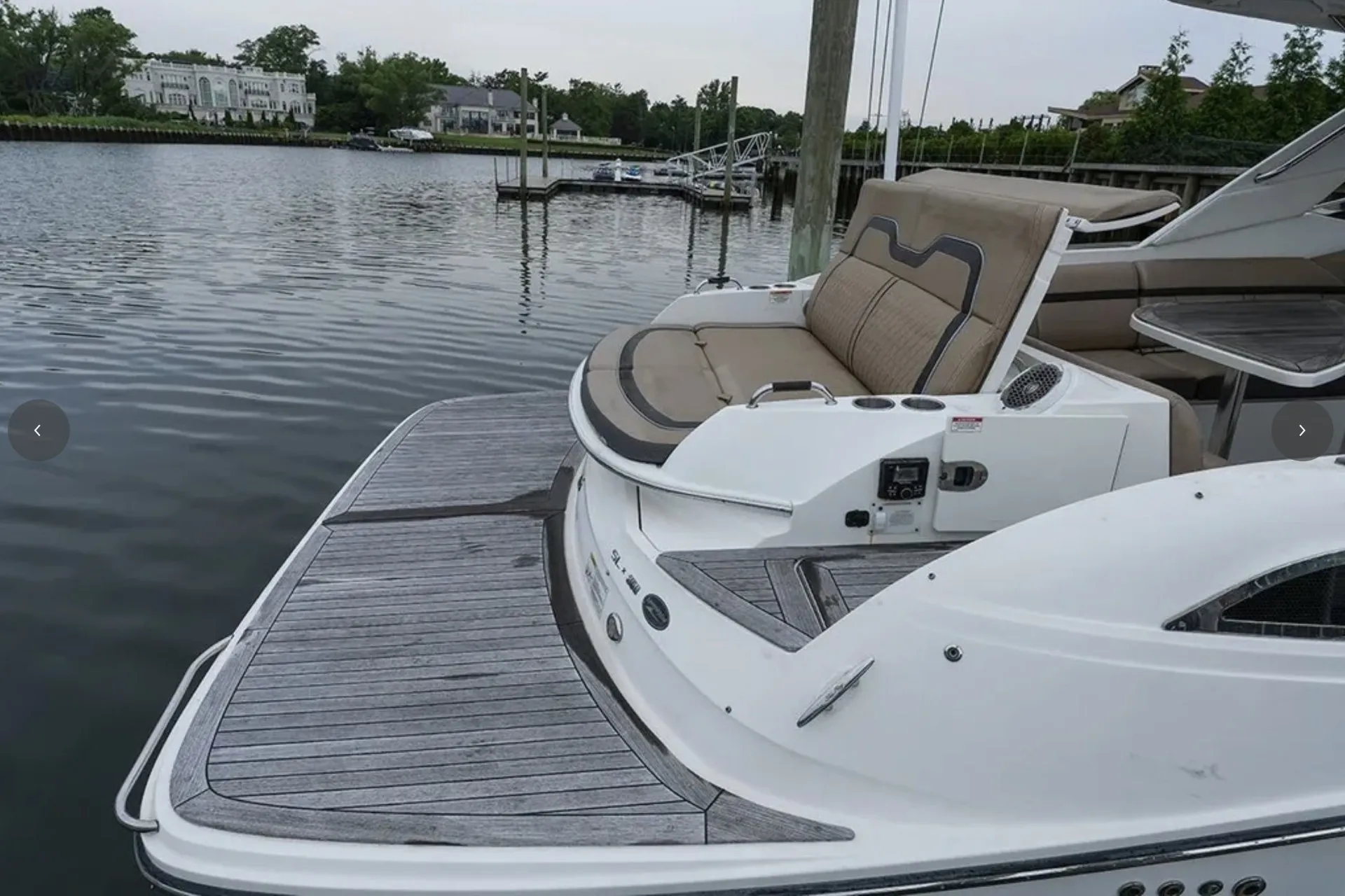 SEA RAY BOATS 350 SLX in Oceanside, NY — photo 9