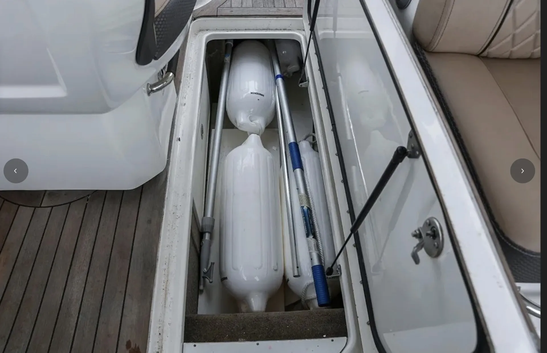 2018 Sea Ray SLX 350 | Luxury Day Yacht | Captain Included