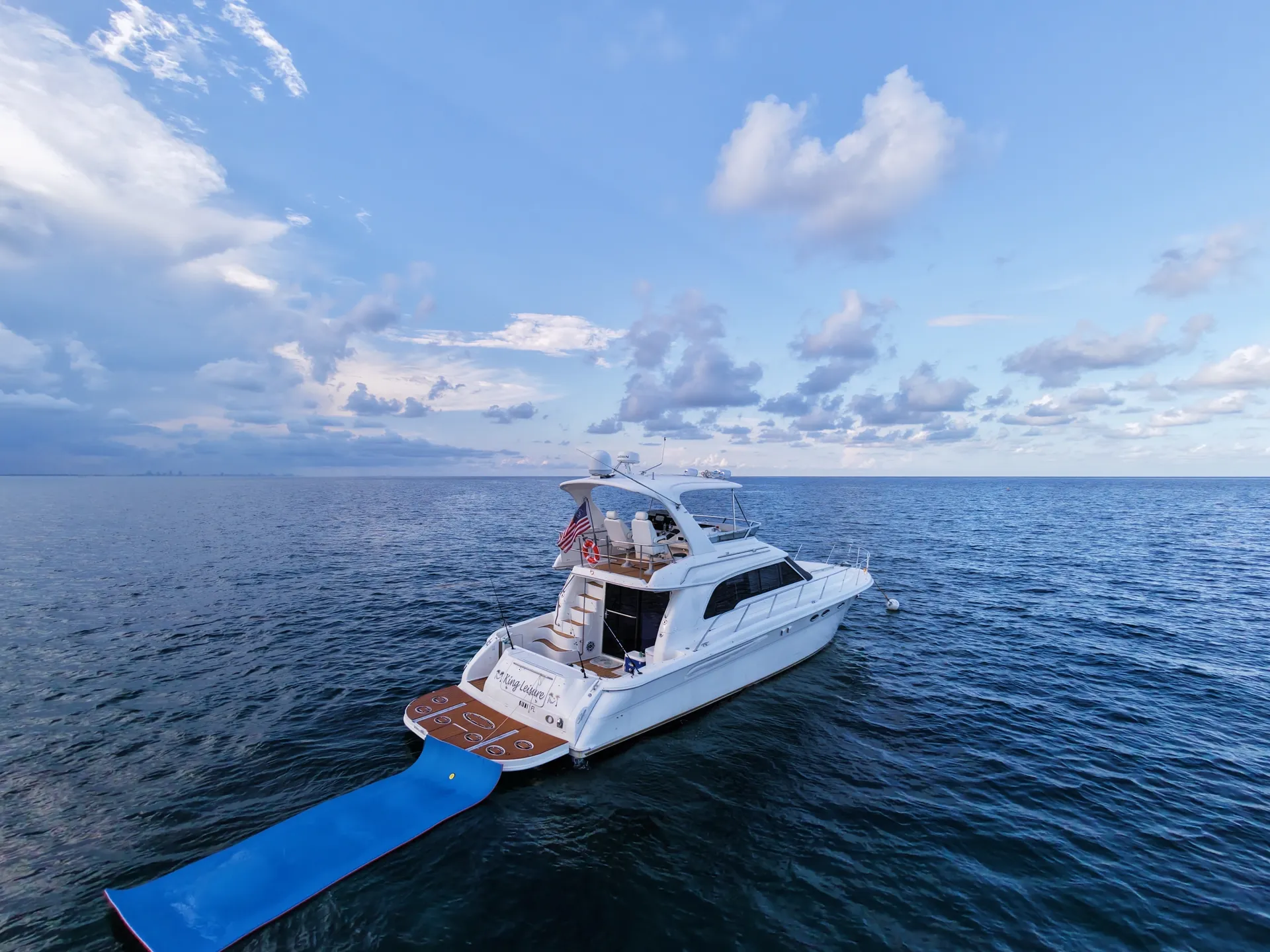 Sea Ray Boats Fly Bridge 60ft in Miami, FL — photo 3