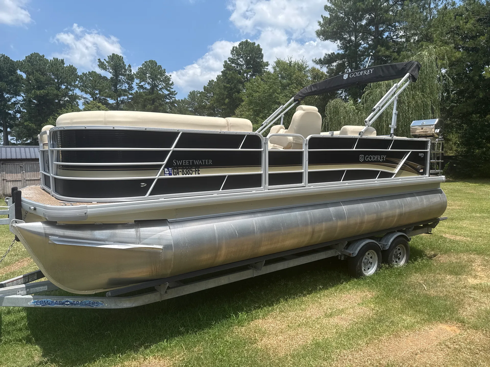 GODFREY MARINE SWEETWATER 2286 SFL in Sumter, SC — photo 2