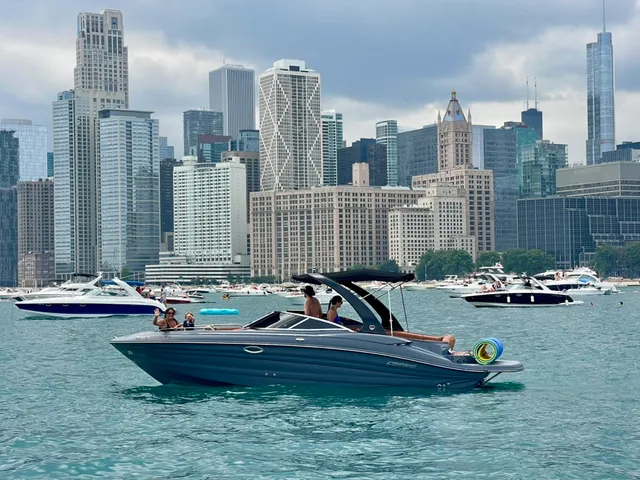 Rent a Cruisers Sport Series bow rider in Chicago, IL near me
