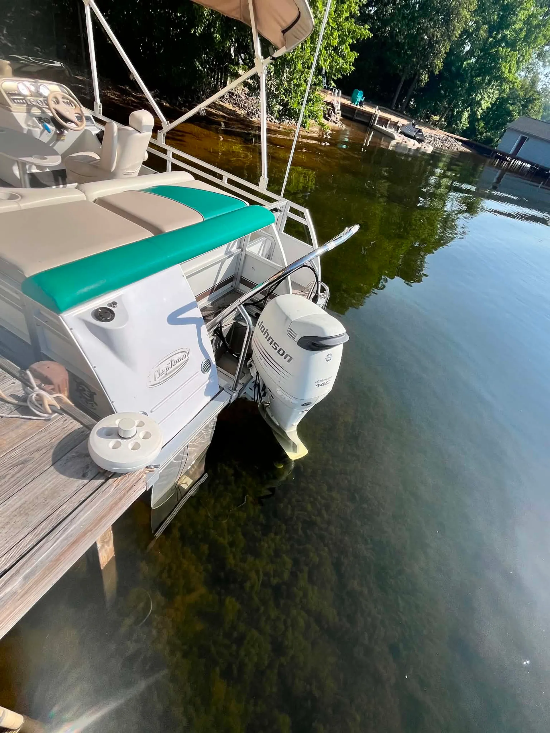 JC AND NEPTOON PONTOON 23 ENSIGN NEPTOON in Bumpass, VA — photo 4