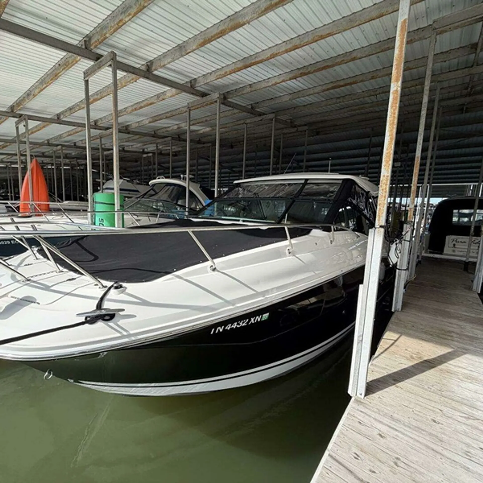 SEA RAY BOATS SUNDANCER 320 in Miami, FL — photo 10
