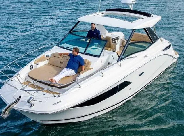 Rent a SEA RAY BOATS motor yacht in Sag Harbor, NY near me