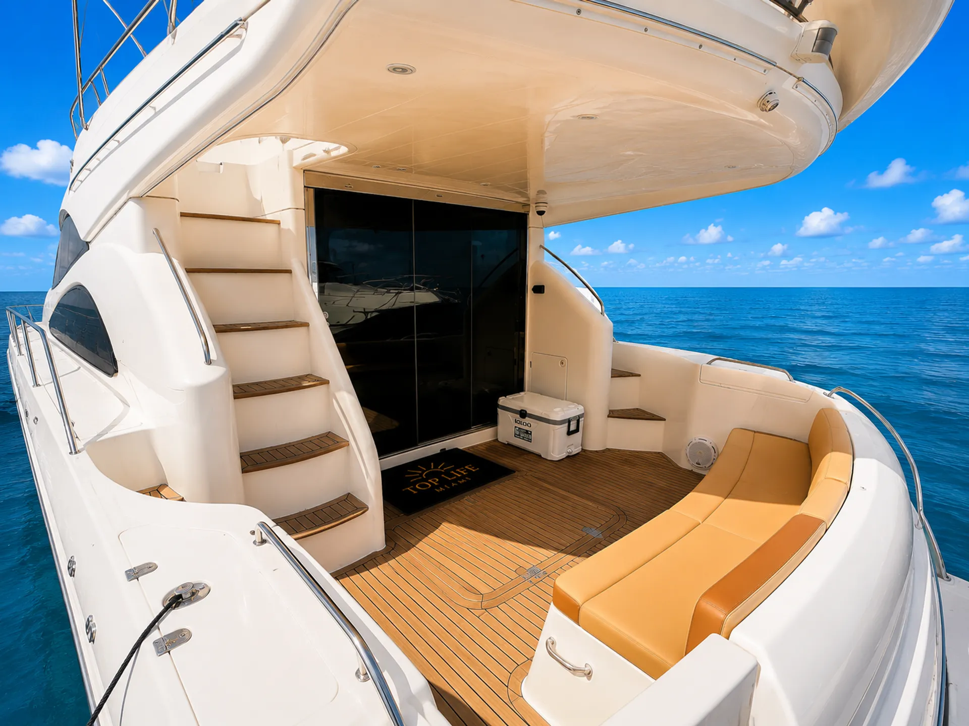 VIKING YACHT 52 FLYBRIDGE YACHT in Miami, FL