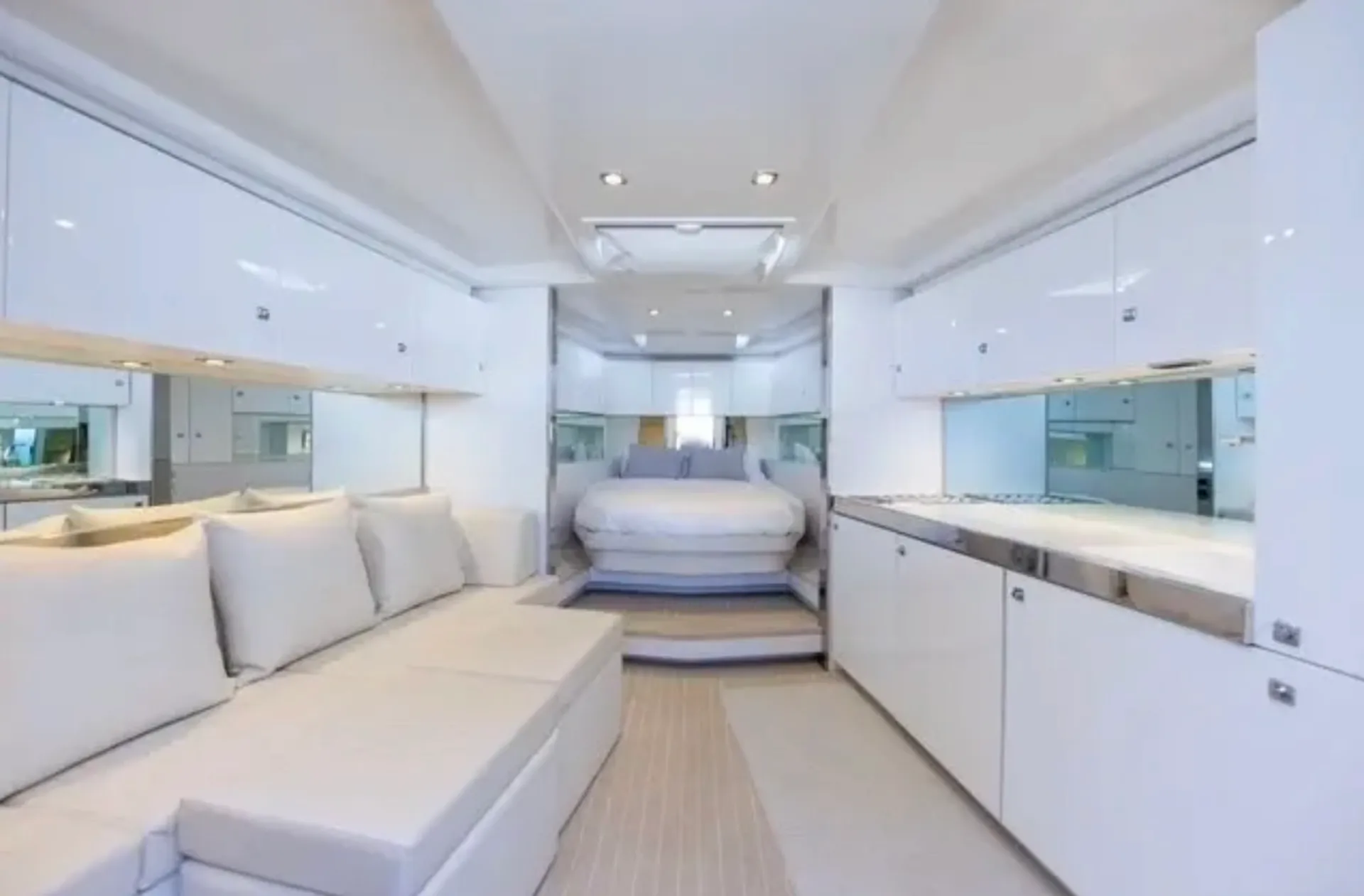 Van Dutch Day Boat in Newport Beach, CA — photo 6