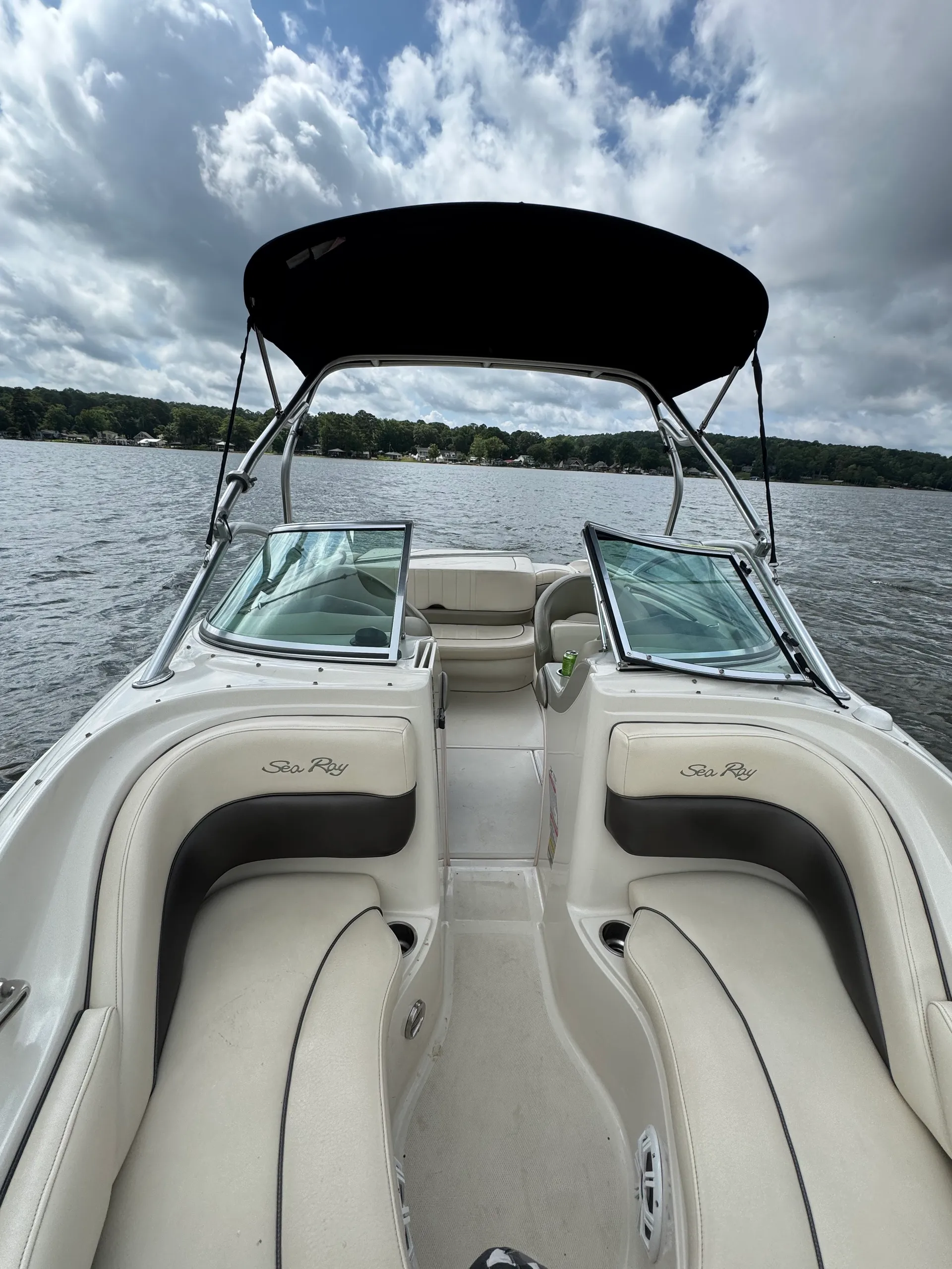 Sea Ray 200 Select for rent on Jackson Lake, Lake Sinclair, Oconee